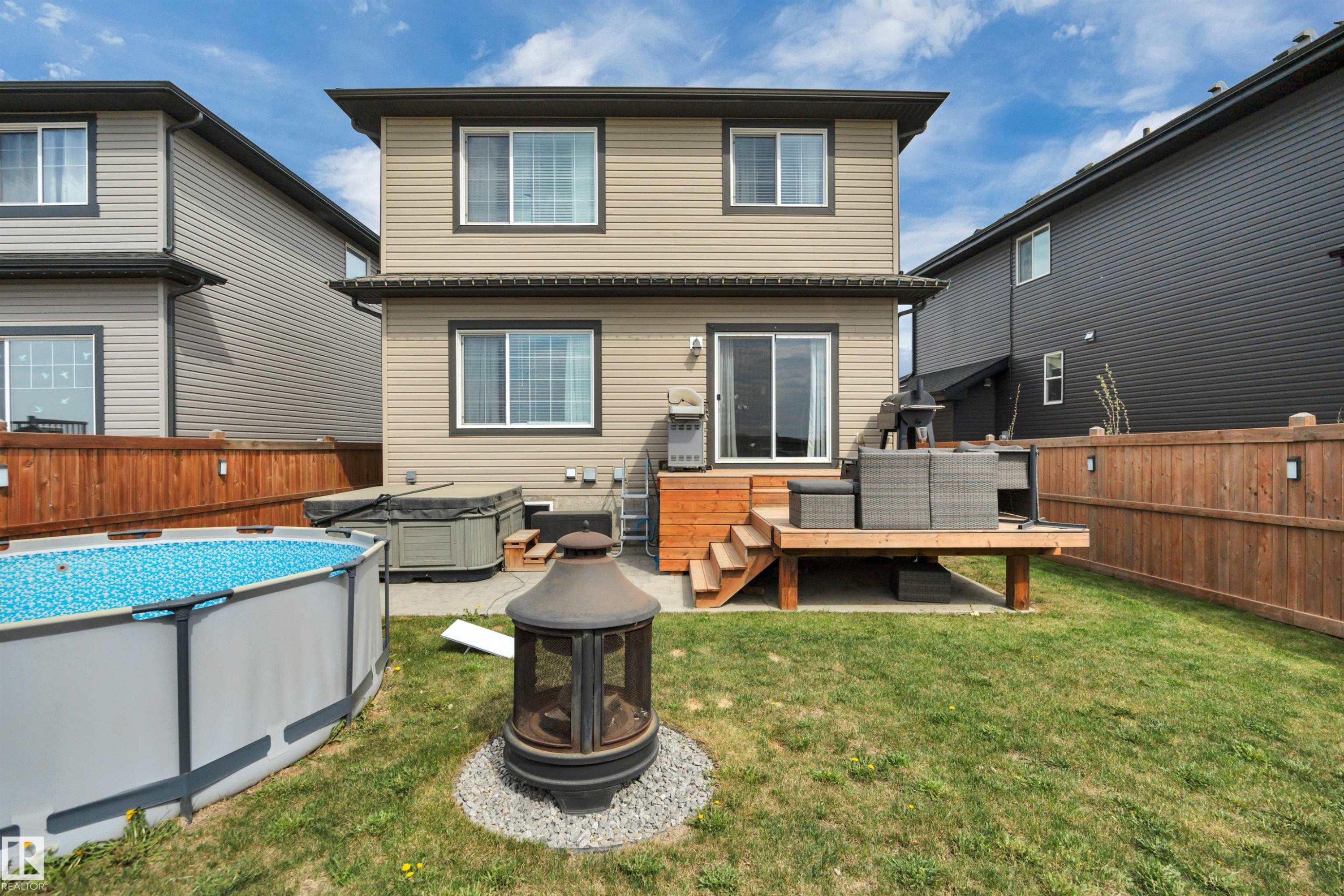 548 Reynalds Wynd, Leduc, AB - Outdoor With Deck Patio Veranda With Exterior
