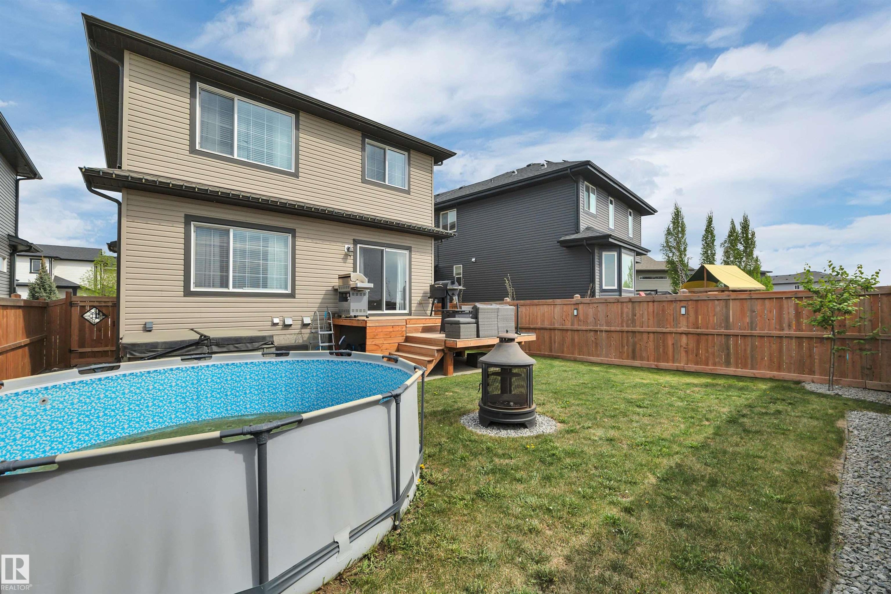 548 Reynalds Wynd, Leduc, AB - Outdoor With Above Ground Pool With Exterior