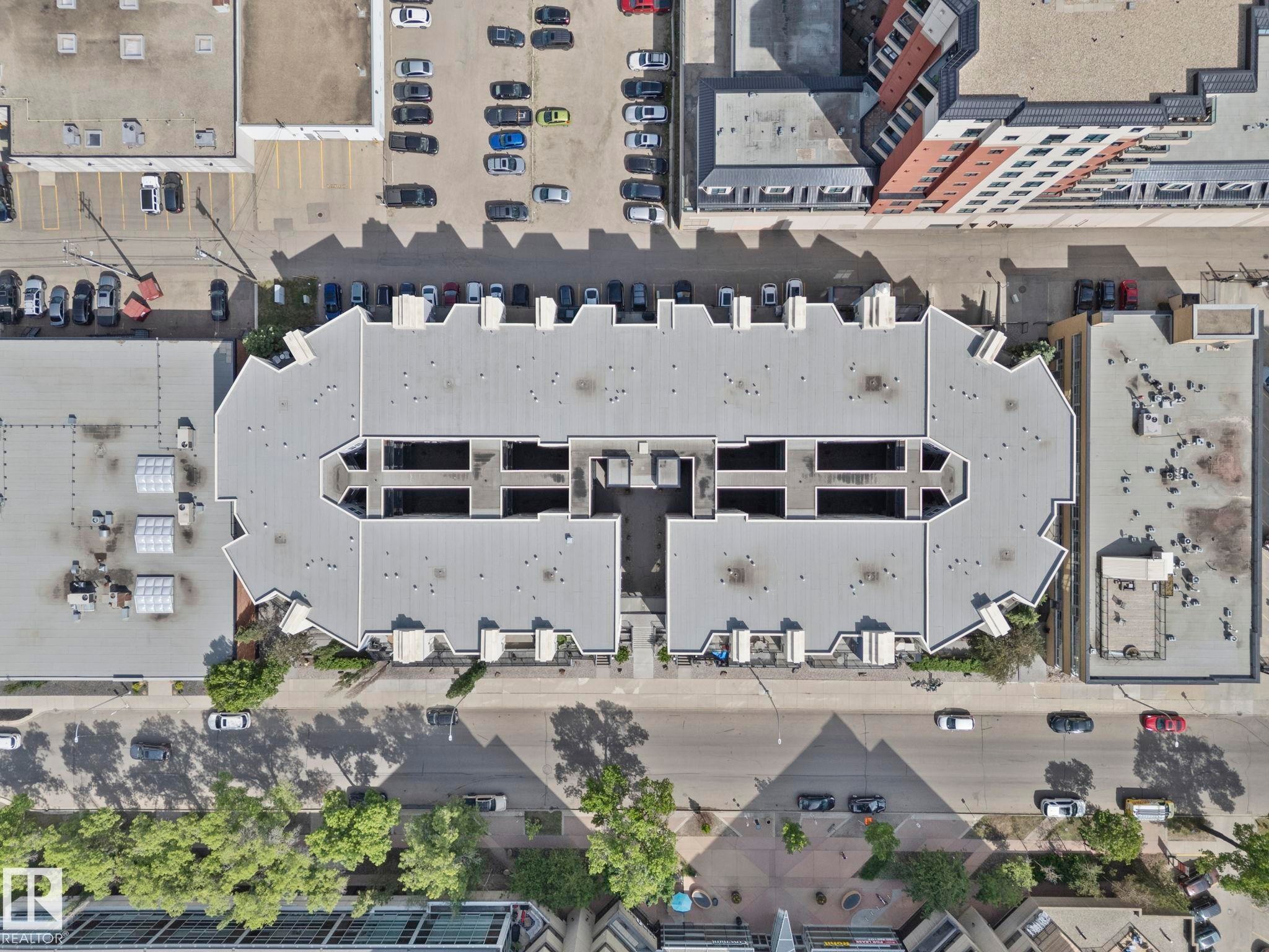 308 10147 112 Street, Edmonton, AB