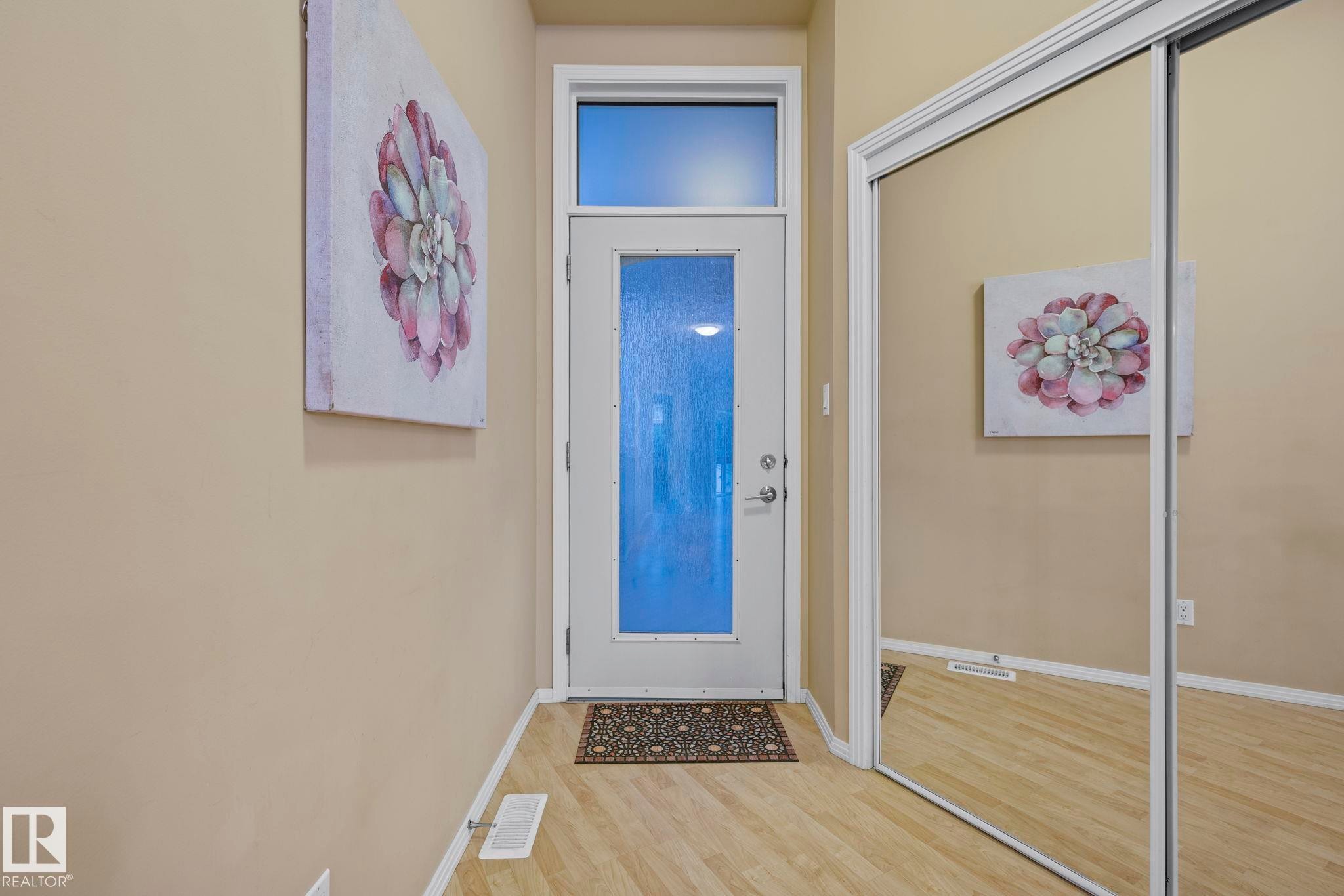 308 10147 112 Street, Edmonton, AB