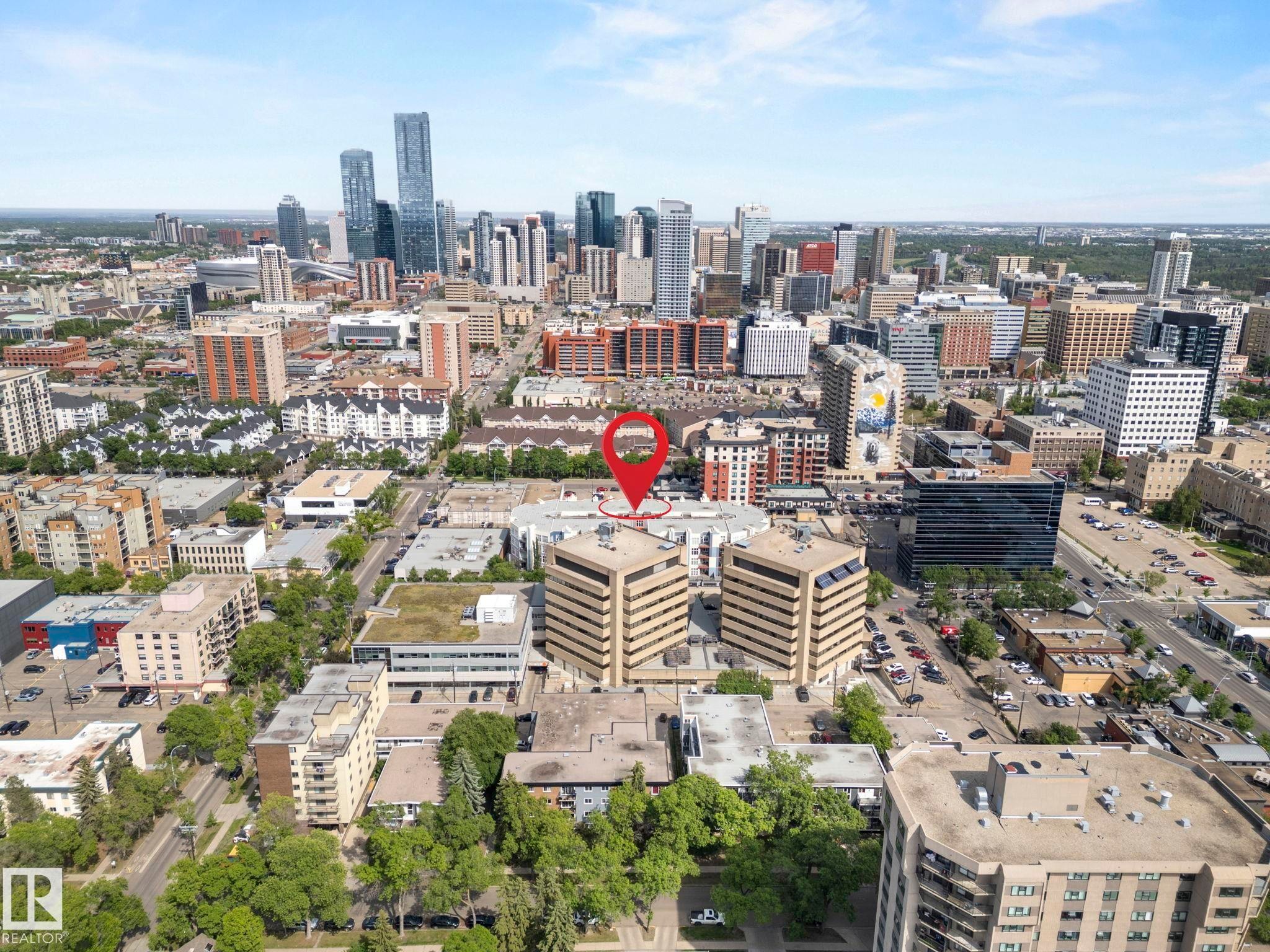 308 10147 112 Street, Edmonton, AB