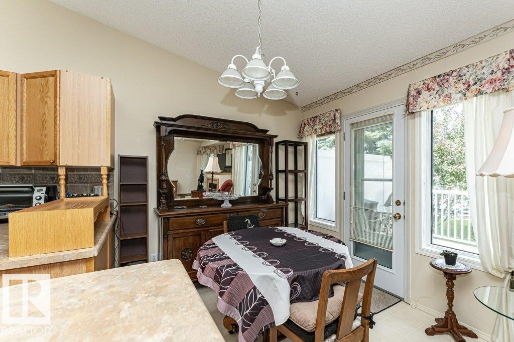40 8 Dechene Road, Edmonton, AB