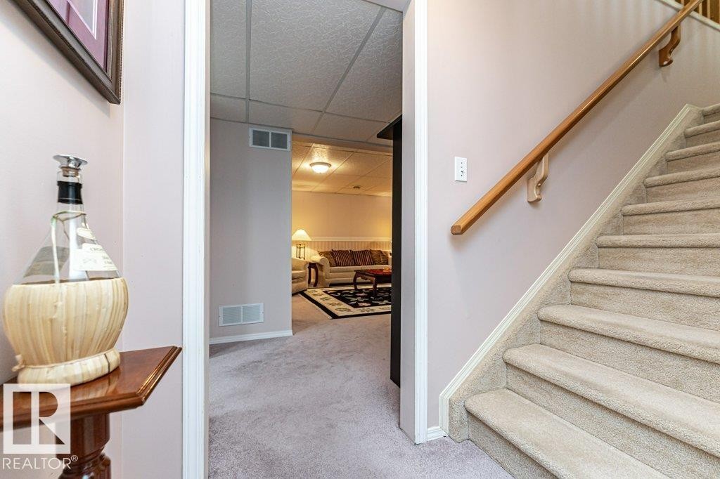 40 8 Dechene Road, Edmonton, AB