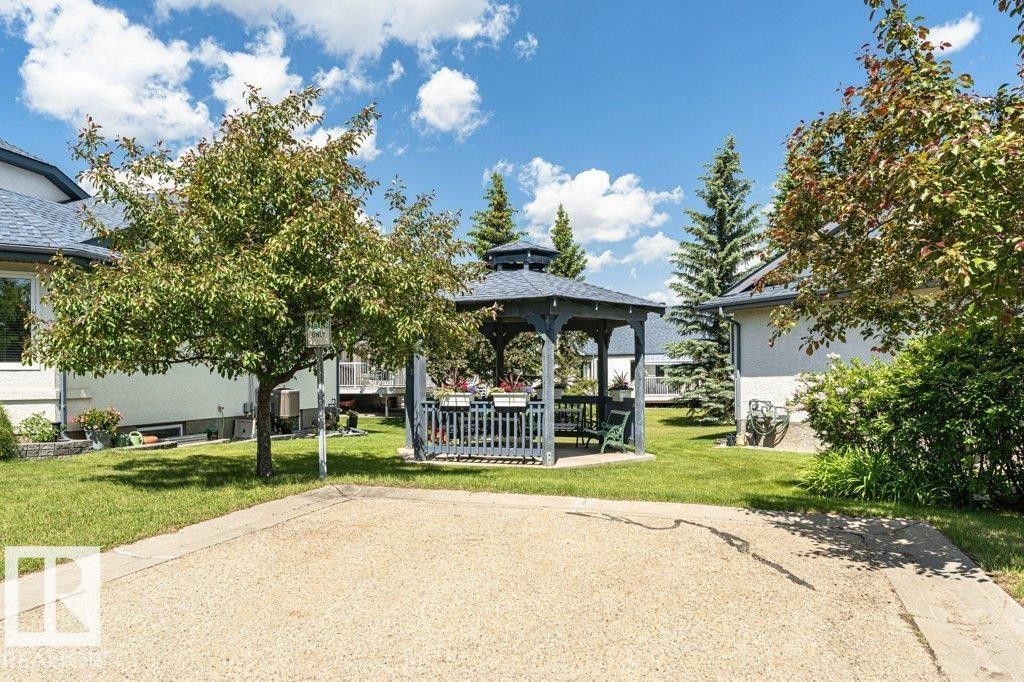 40 8 Dechene Road, Edmonton, AB