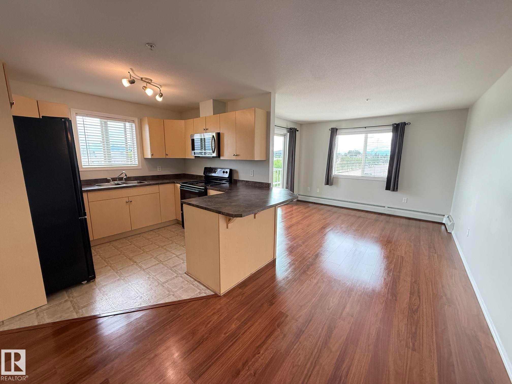 301 4309 33 Street, Stony Plain, AB
