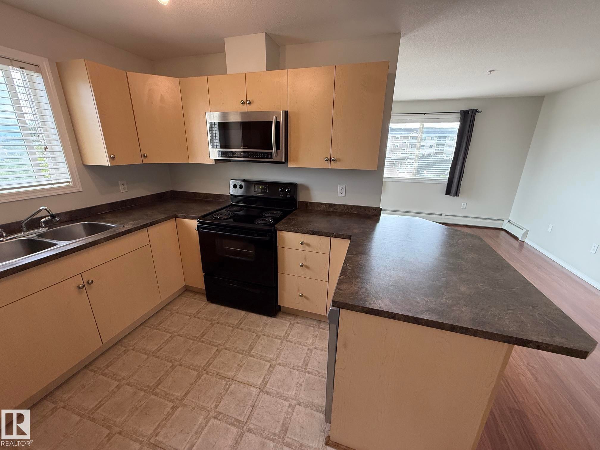 301 4309 33 Street, Stony Plain, AB
