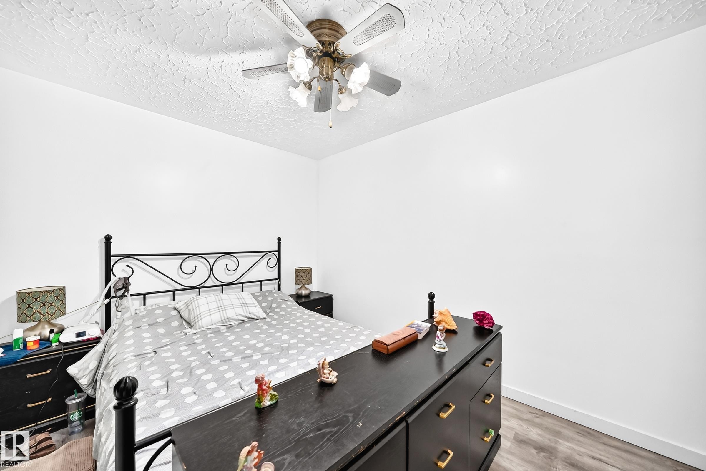 13316 122 Street, Edmonton, AB