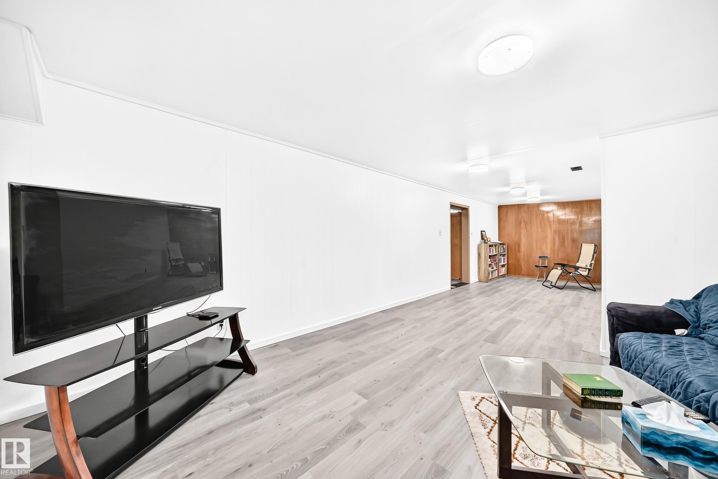 13316 122 Street, Edmonton, AB