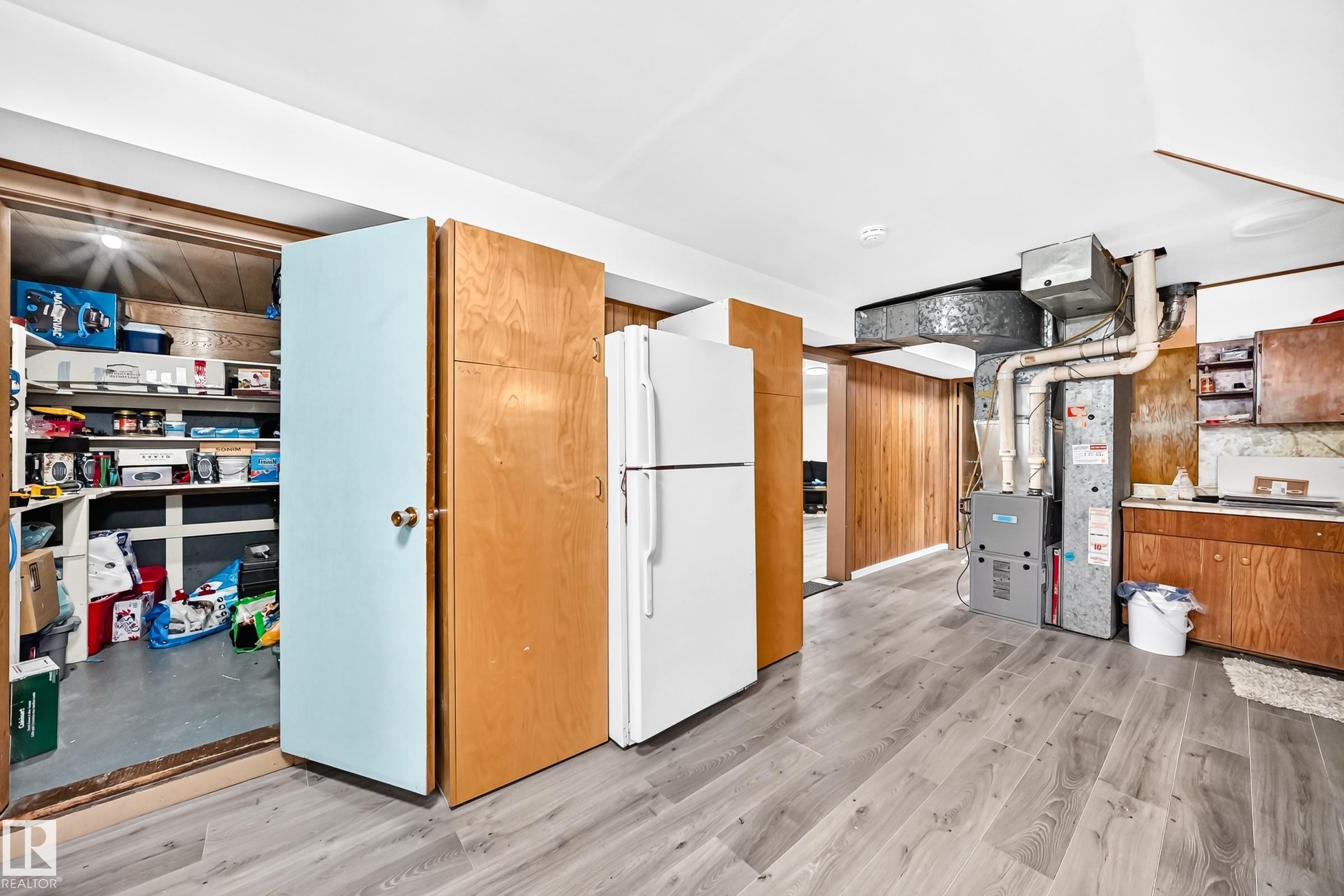 13316 122 Street, Edmonton, AB