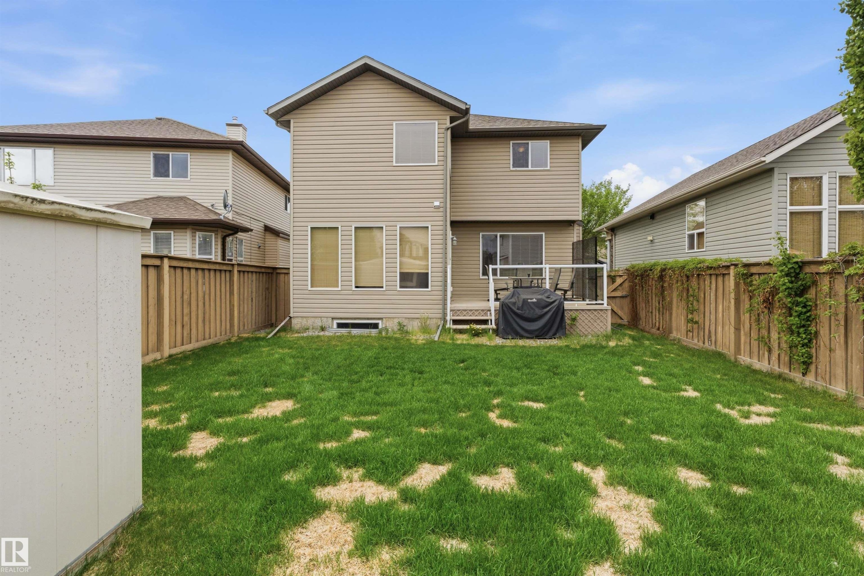 7307 Singer Way, Edmonton, AB - Outdoor With Exterior