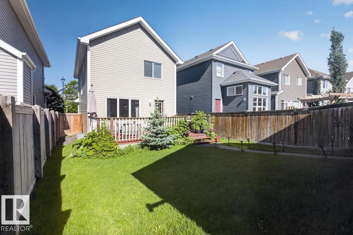 2235 76 Street Sw, Edmonton, AB - Outdoor