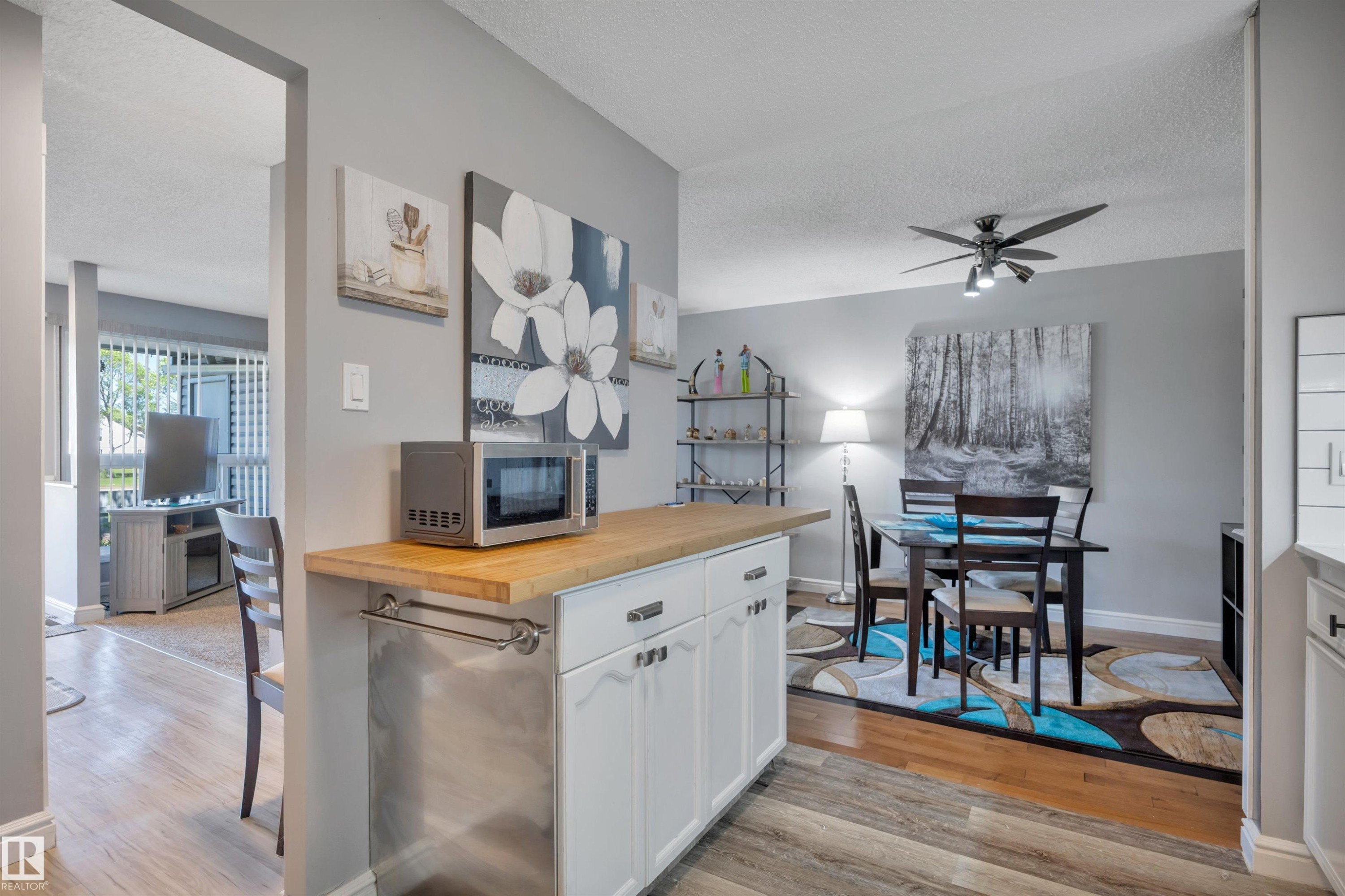 #165 2703 79 St Nw, Edmonton, AB - Indoor Photo Showing Other Room