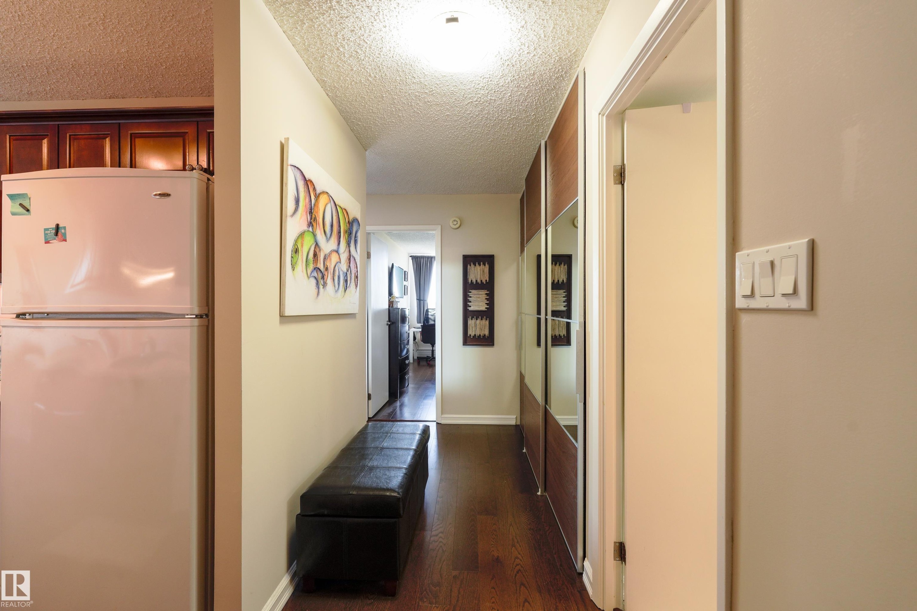 305 12121 Jasper Avenue, Edmonton, AB