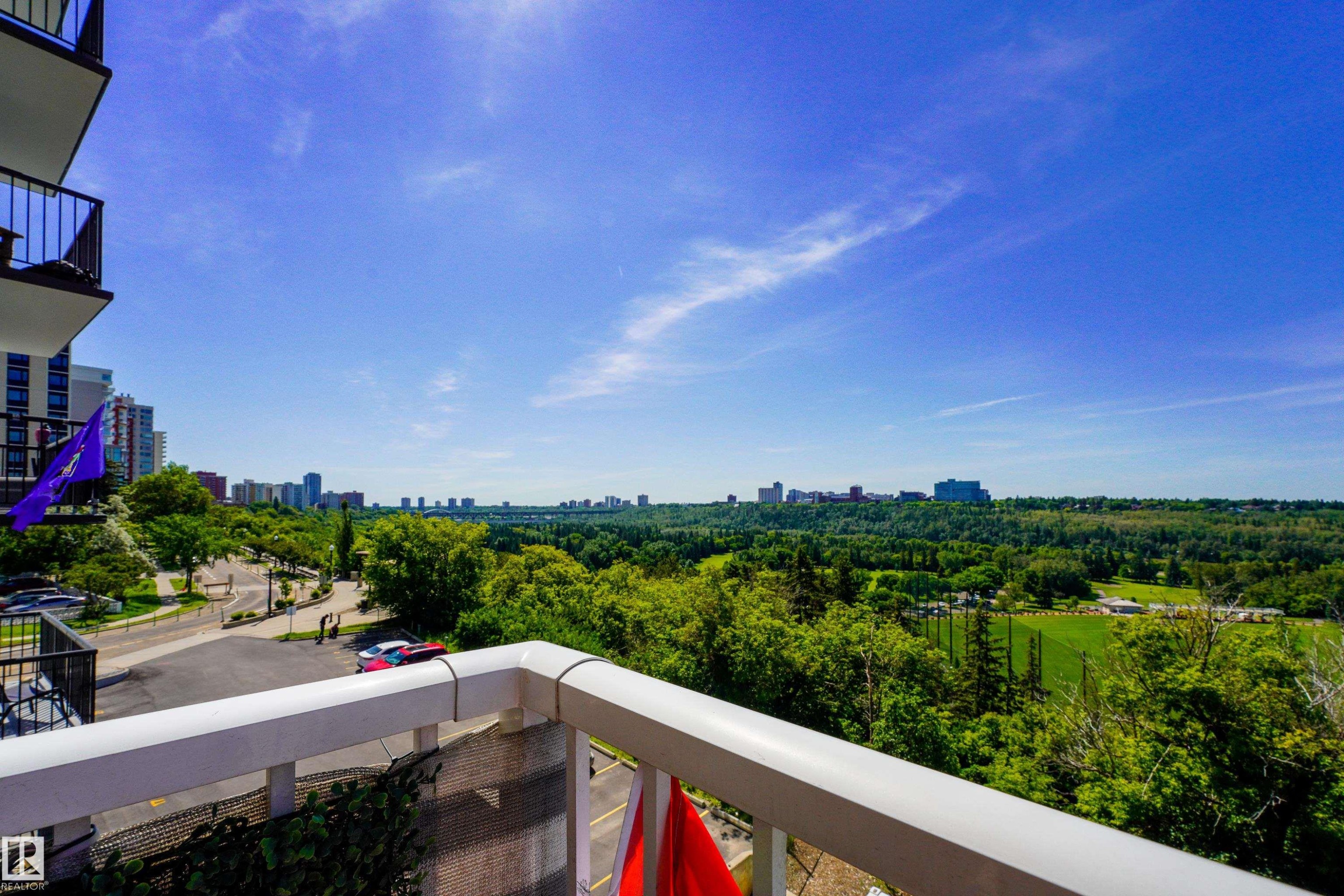 305 12121 Jasper Avenue, Edmonton, AB