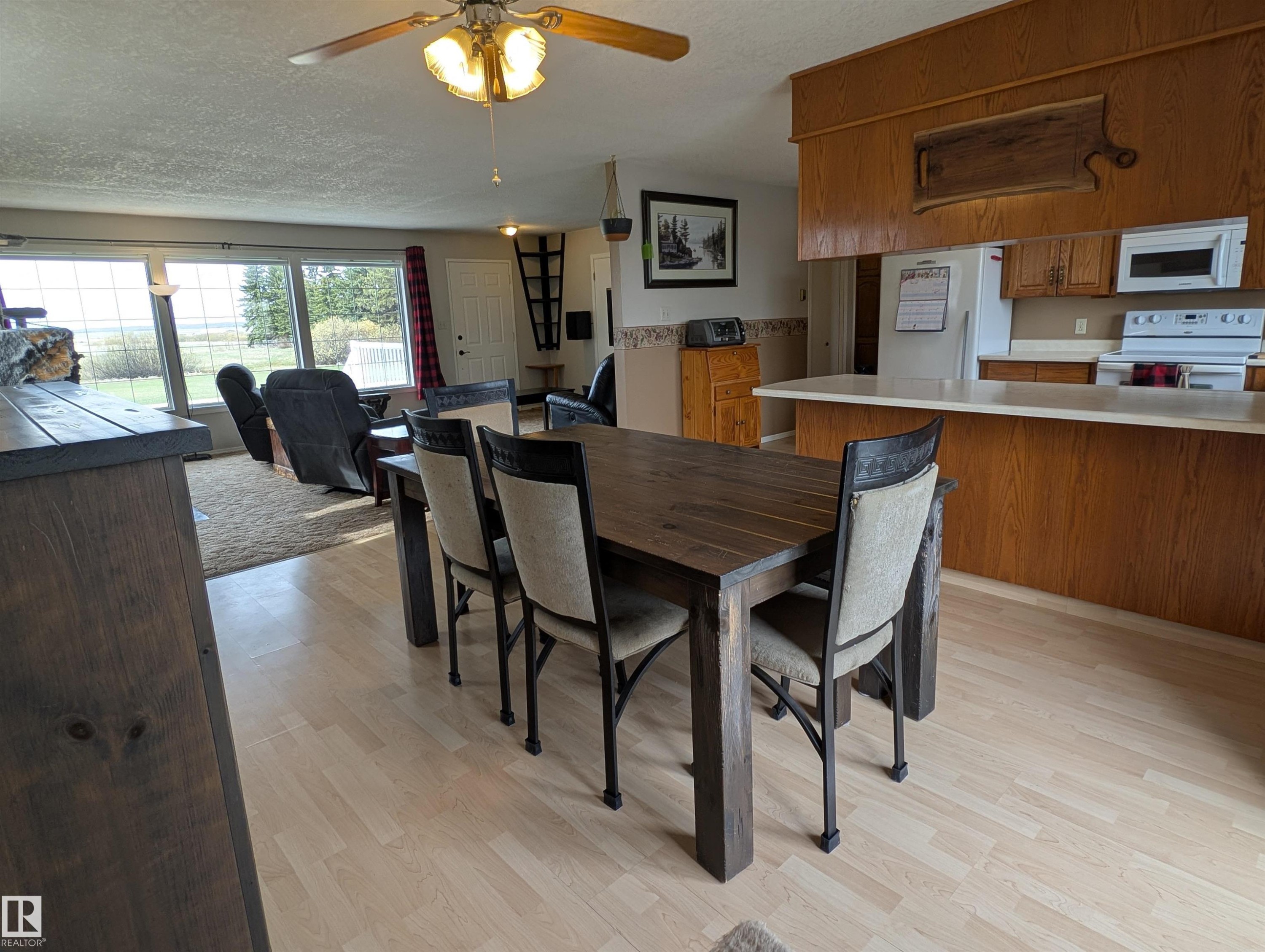 4844 47 Avenue, Chipman, AB
