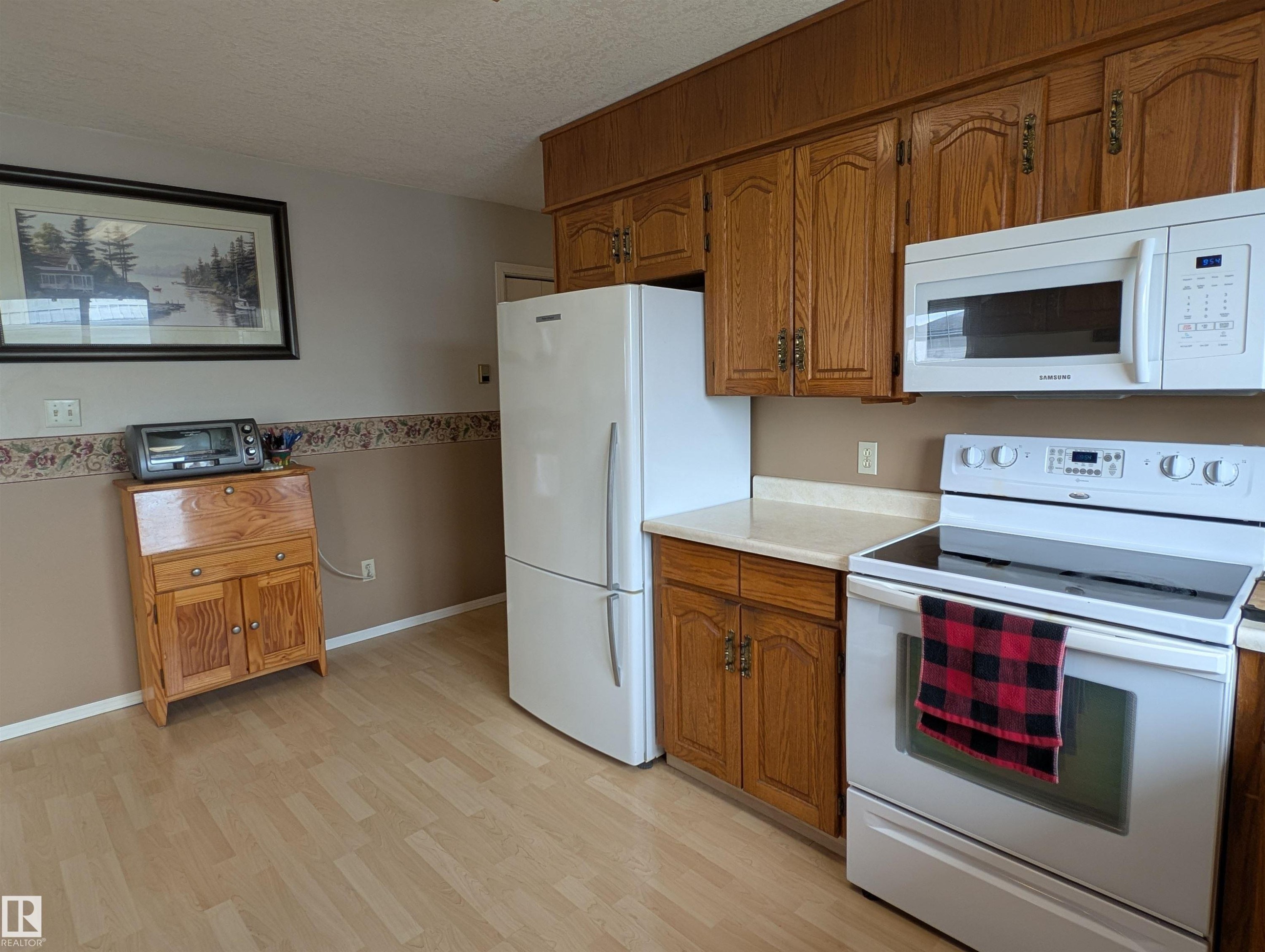 4844 47 Avenue, Chipman, AB