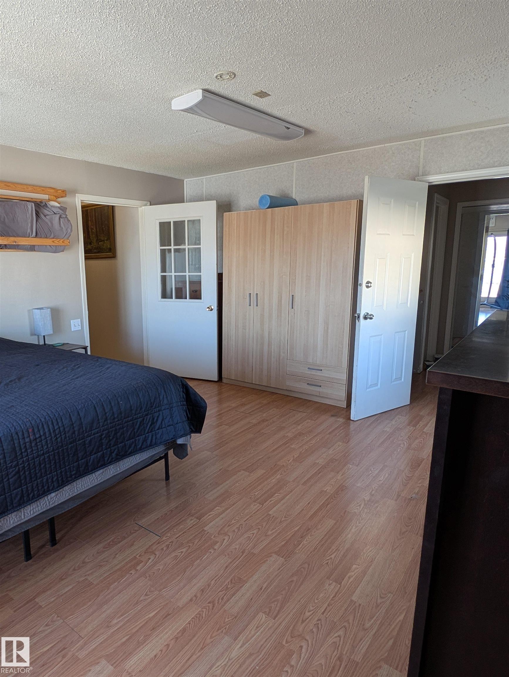 4844 47 Avenue, Chipman, AB