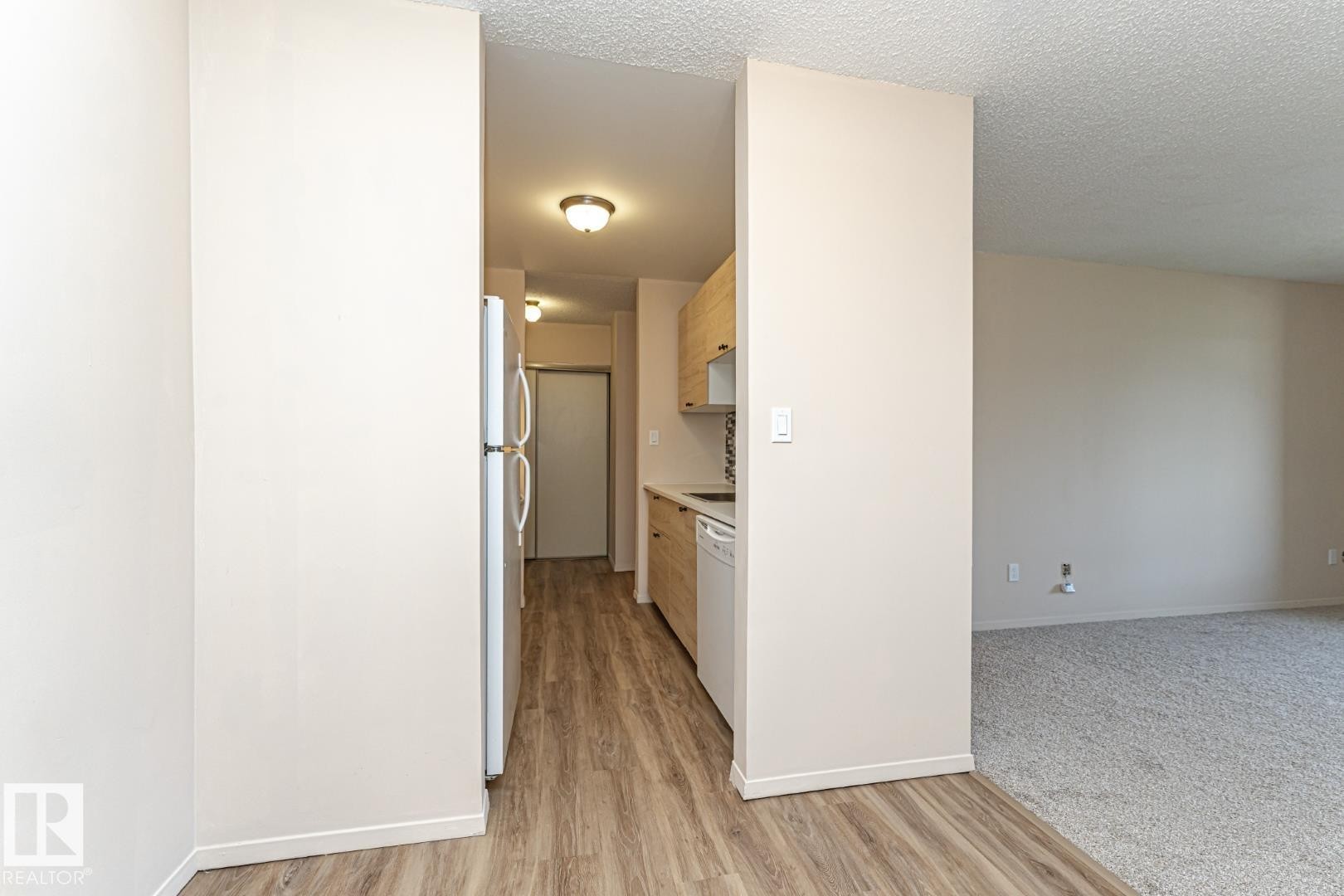 405 2620 Mill Woods Road E, Edmonton, AB