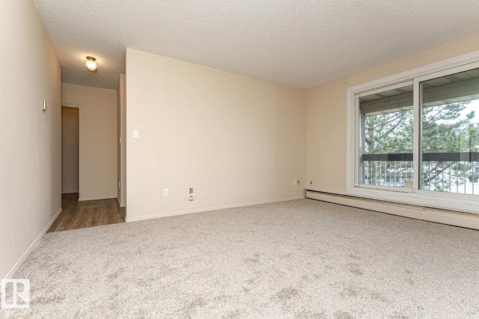 405 2620 Mill Woods Road E, Edmonton, AB