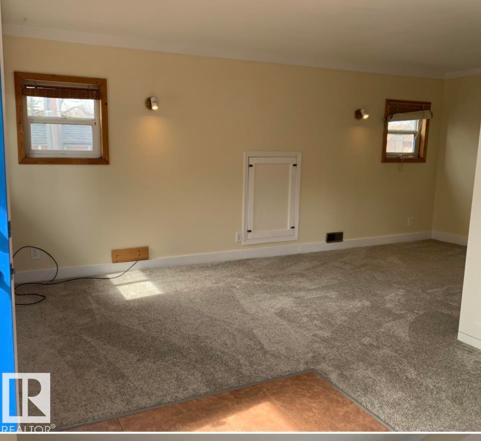 Loft Living Area - 10113 88 Street Nw, Edmonton, AB