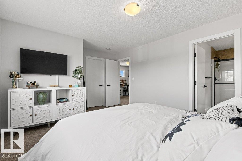8023 Evans Crescent, Edmonton, AB