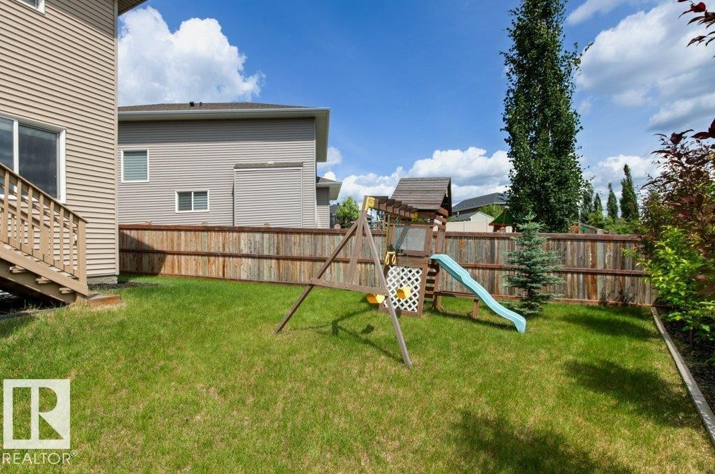 8023 Evans Crescent, Edmonton, AB