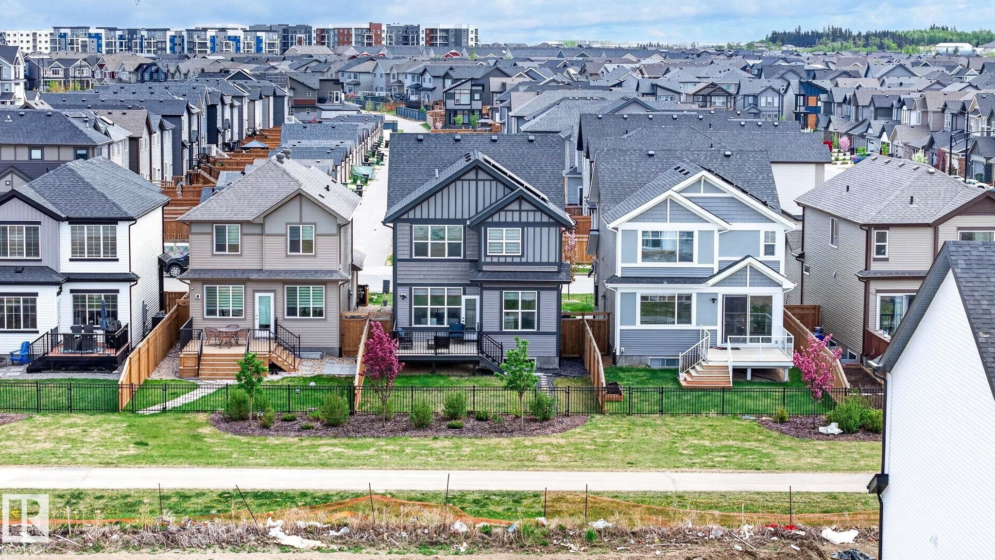 2255 Donaghey Way, Edmonton, AB - Outdoor With Facade
