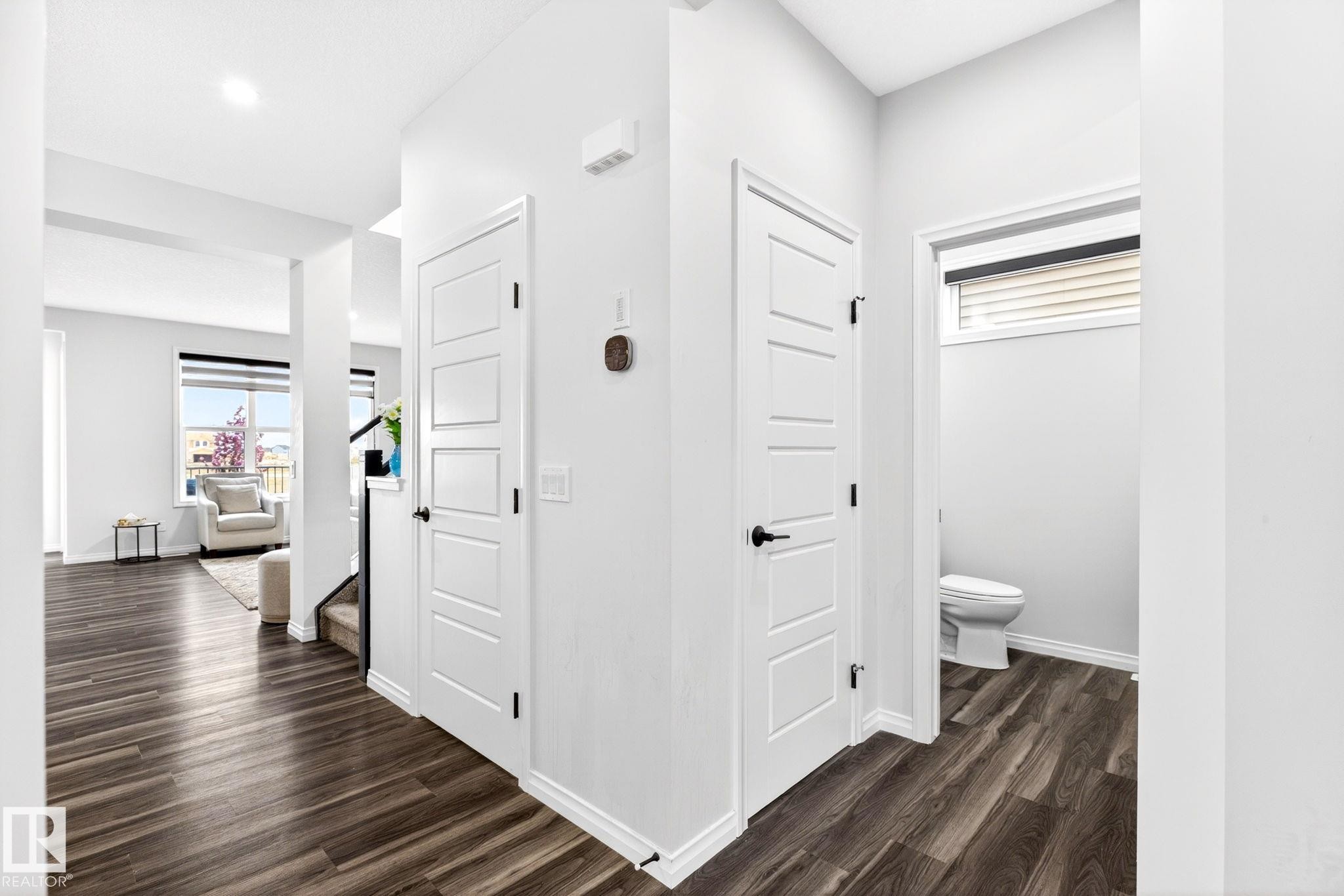 2255 Donaghey Way, Edmonton, AB - Indoor Photo Showing Other Room