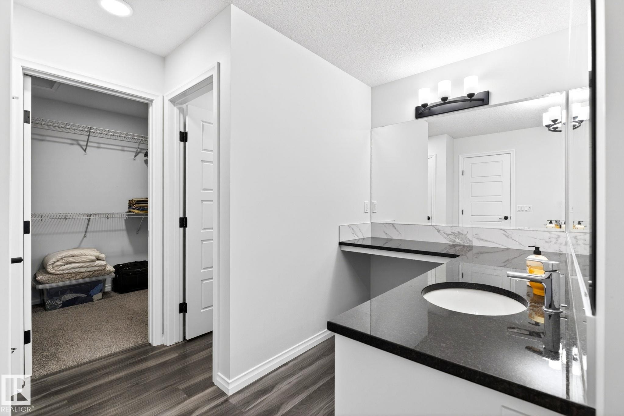 2255 Donaghey Way, Edmonton, AB - Indoor