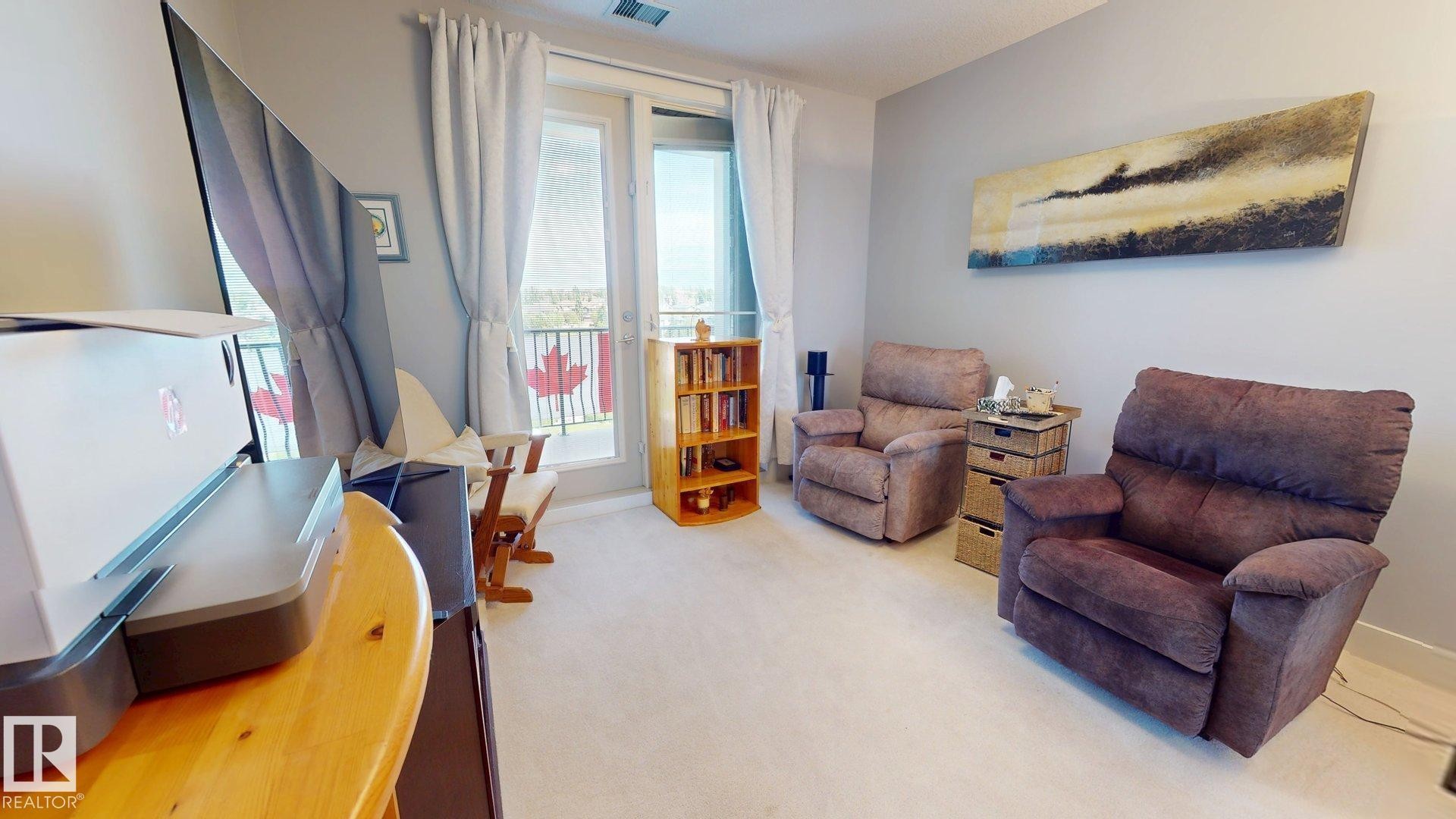 #355 6079 Maynard Wy Nw, Edmonton, AB - Indoor