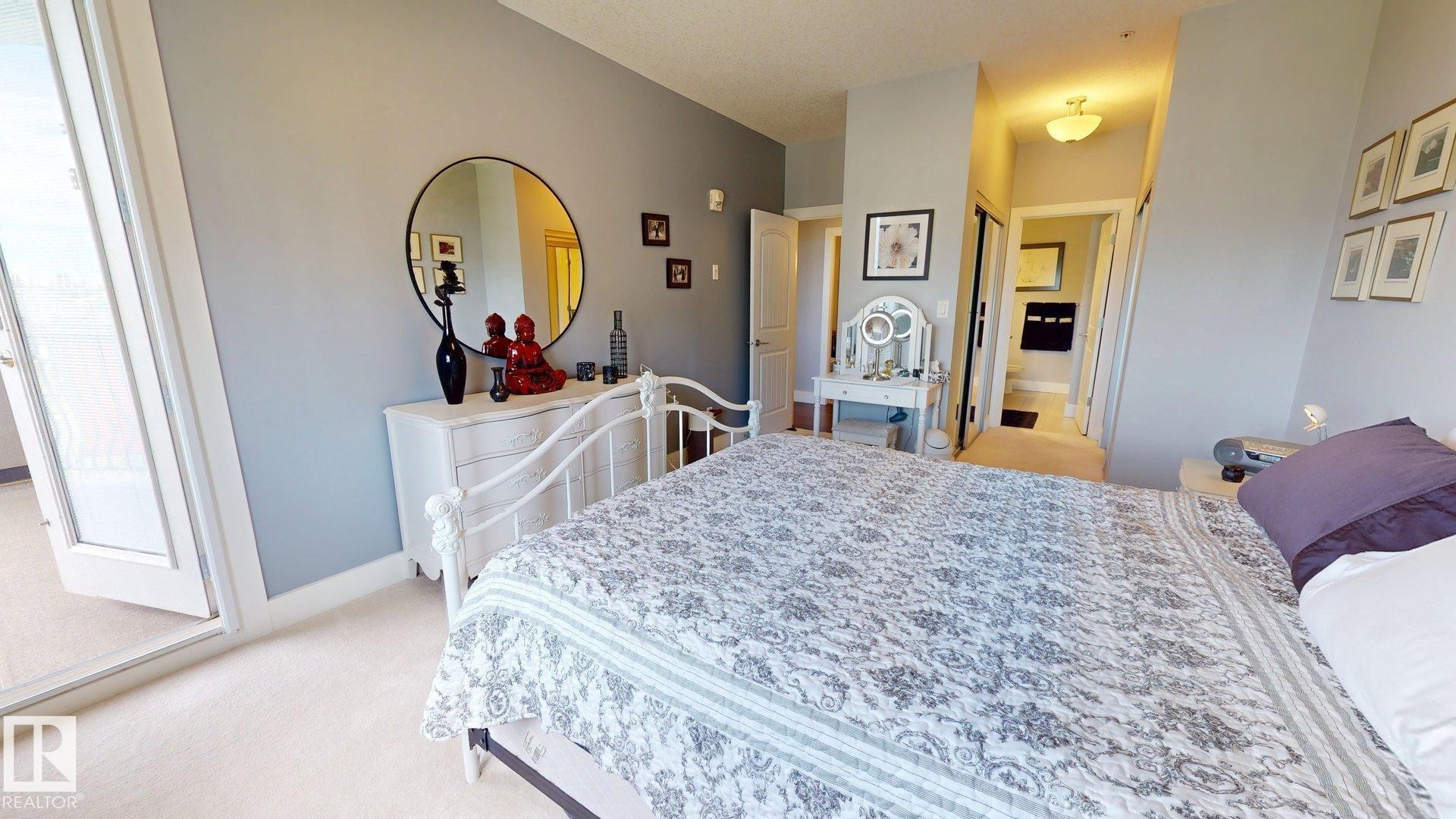 #355 6079 Maynard Wy Nw, Edmonton, AB - Indoor Photo Showing Bedroom