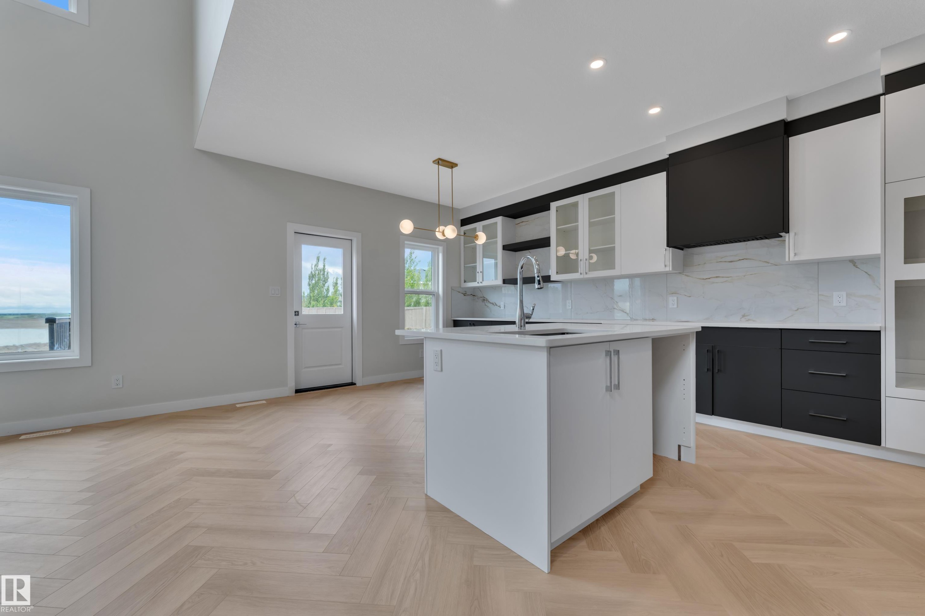 377 Linden Loop, Leduc, AB