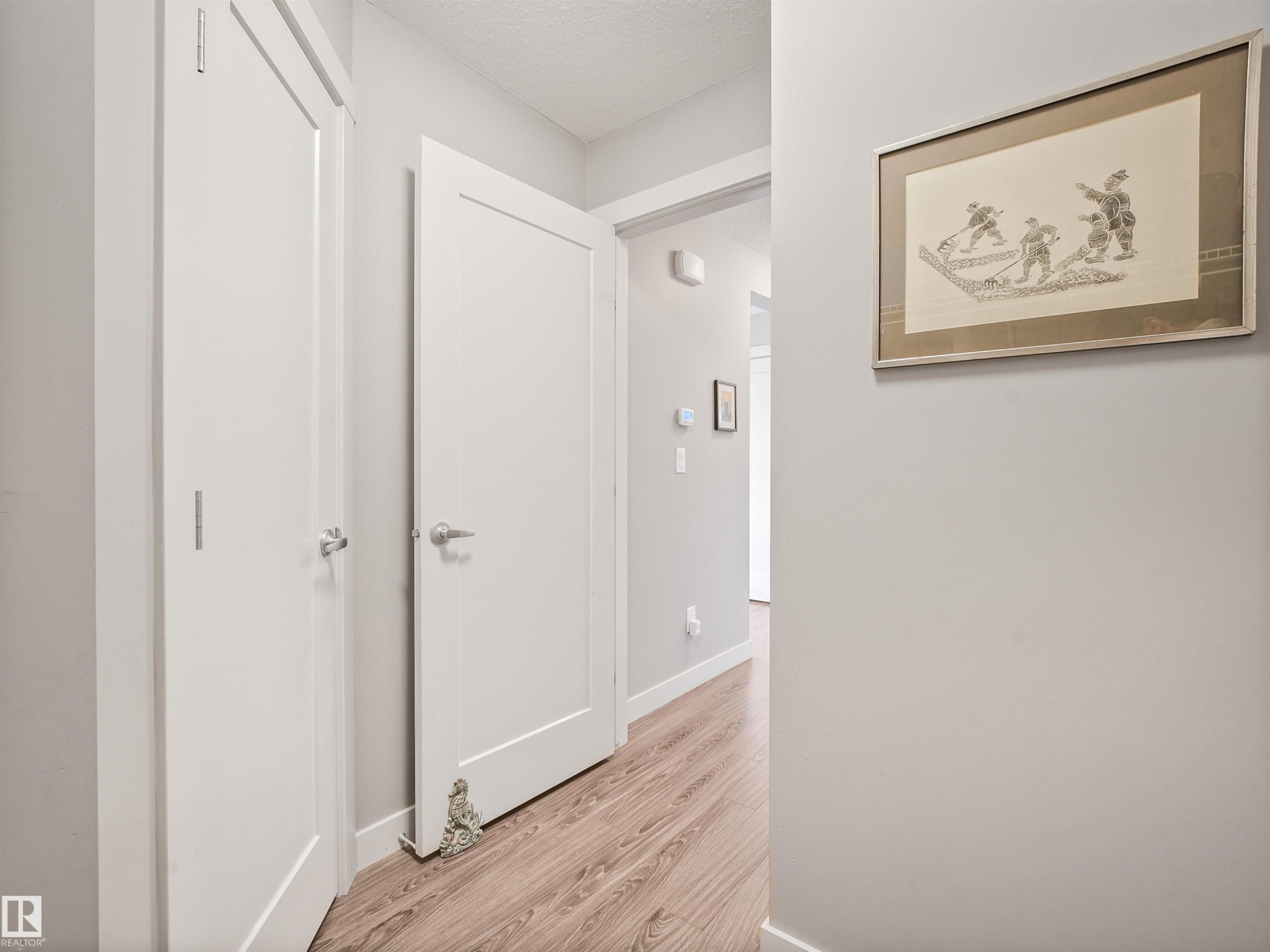 1277 Starling Drive, Edmonton, AB - Indoor Photo Showing Other Room
