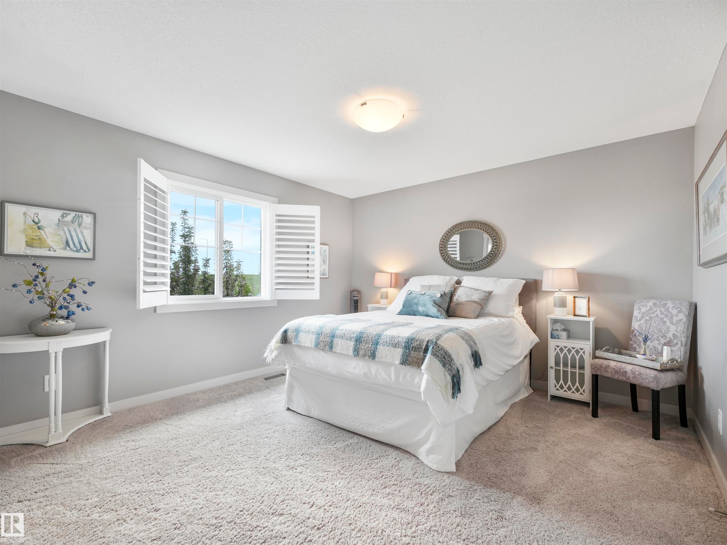 1277 Starling Drive, Edmonton, AB - Indoor Photo Showing Bedroom