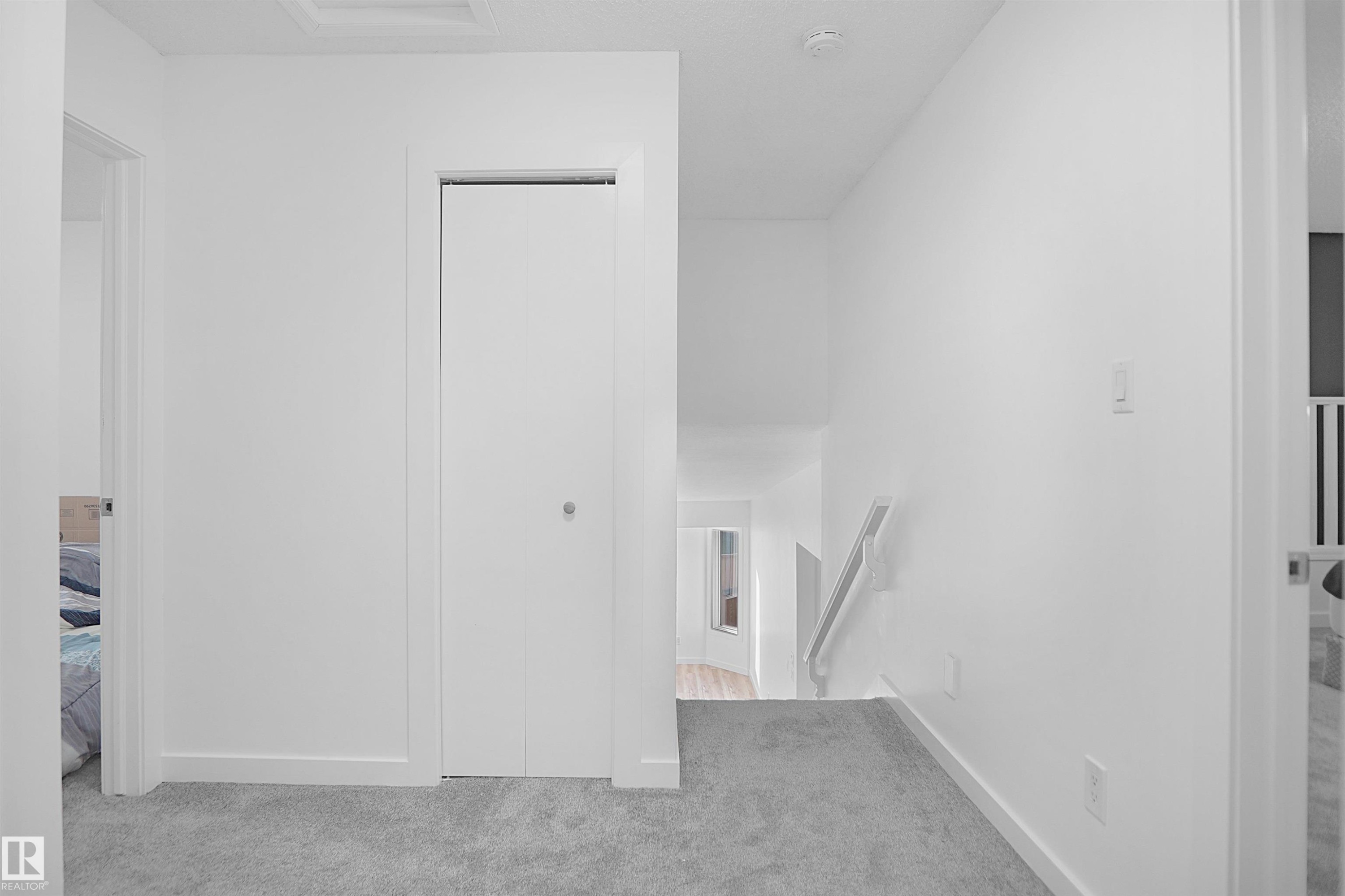 10018 173 Avenue, Edmonton, AB - Indoor Photo Showing Other Room