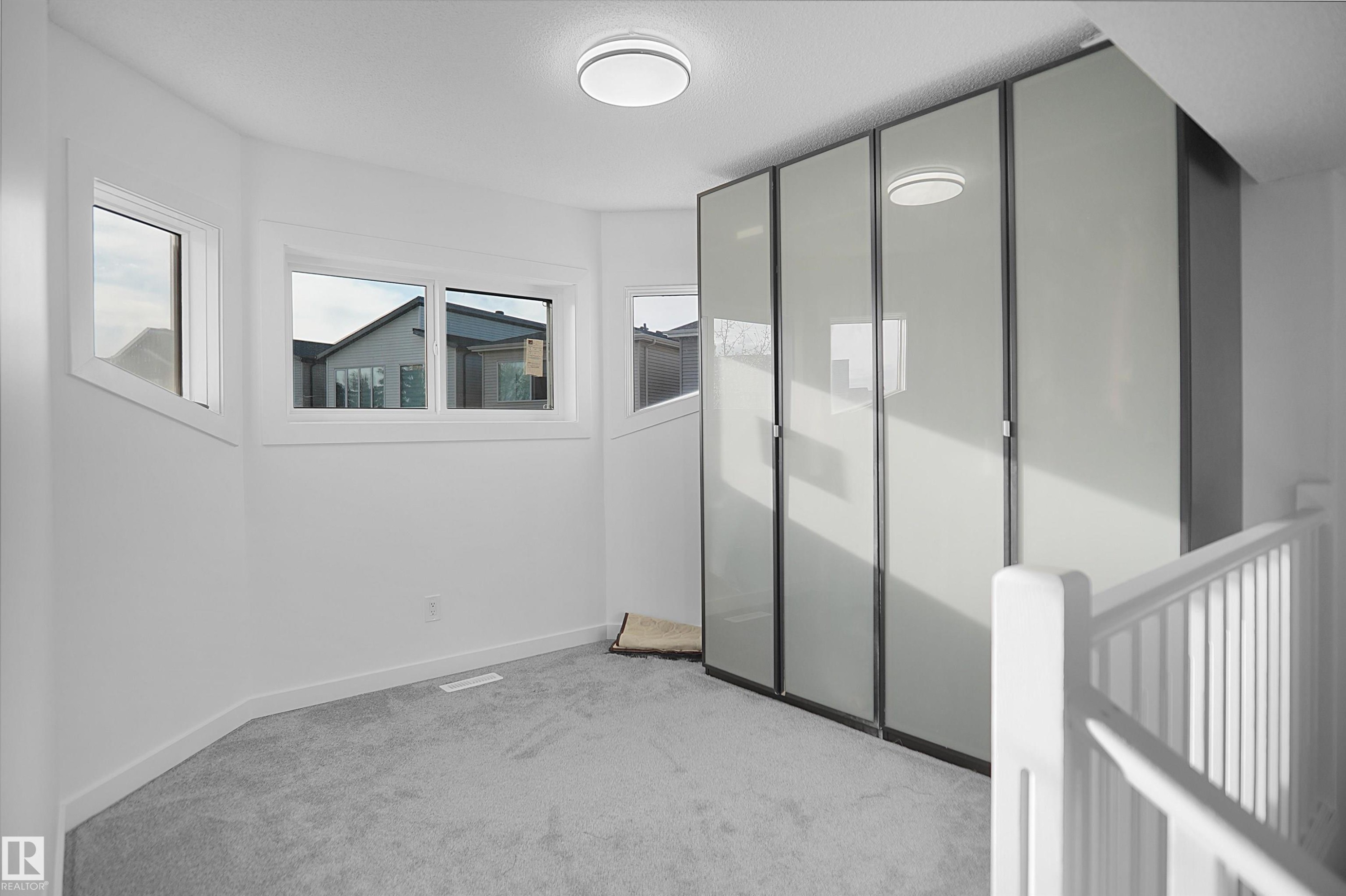 10018 173 Avenue, Edmonton, AB - Indoor Photo Showing Other Room