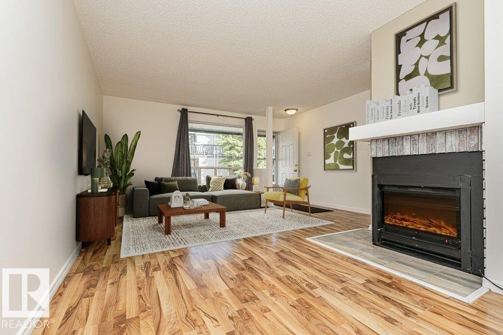 11 1503 Mill Woods Road E, Edmonton, AB