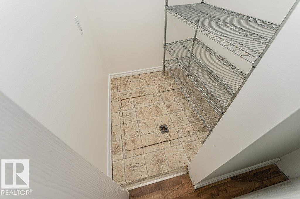 11 1503 Mill Woods Road E, Edmonton, AB