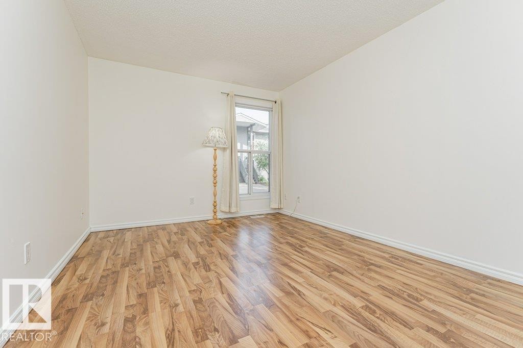 11 1503 Mill Woods Road E, Edmonton, AB