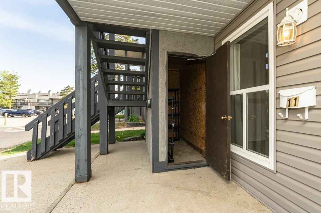 11 1503 Mill Woods Road E, Edmonton, AB