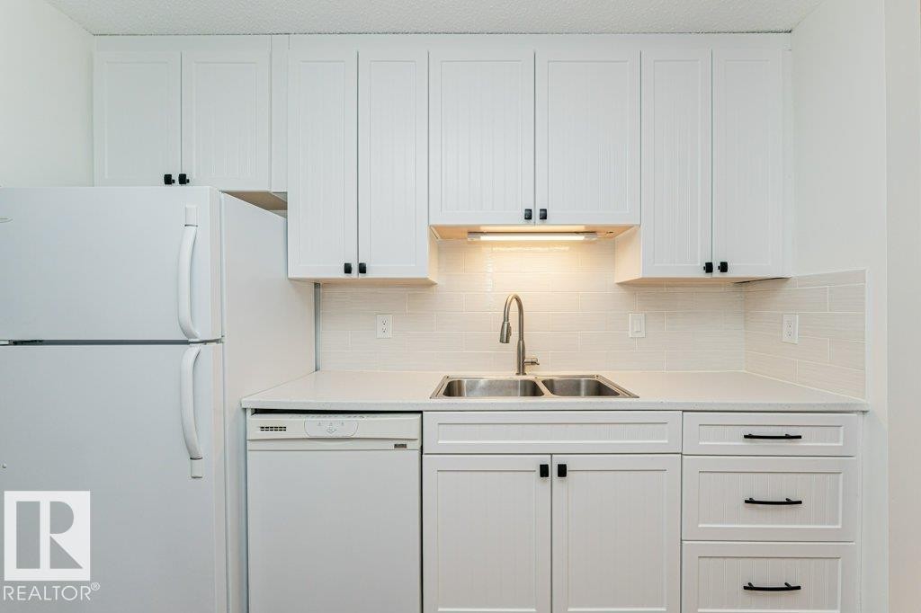 11 1503 Mill Woods Road E, Edmonton, AB