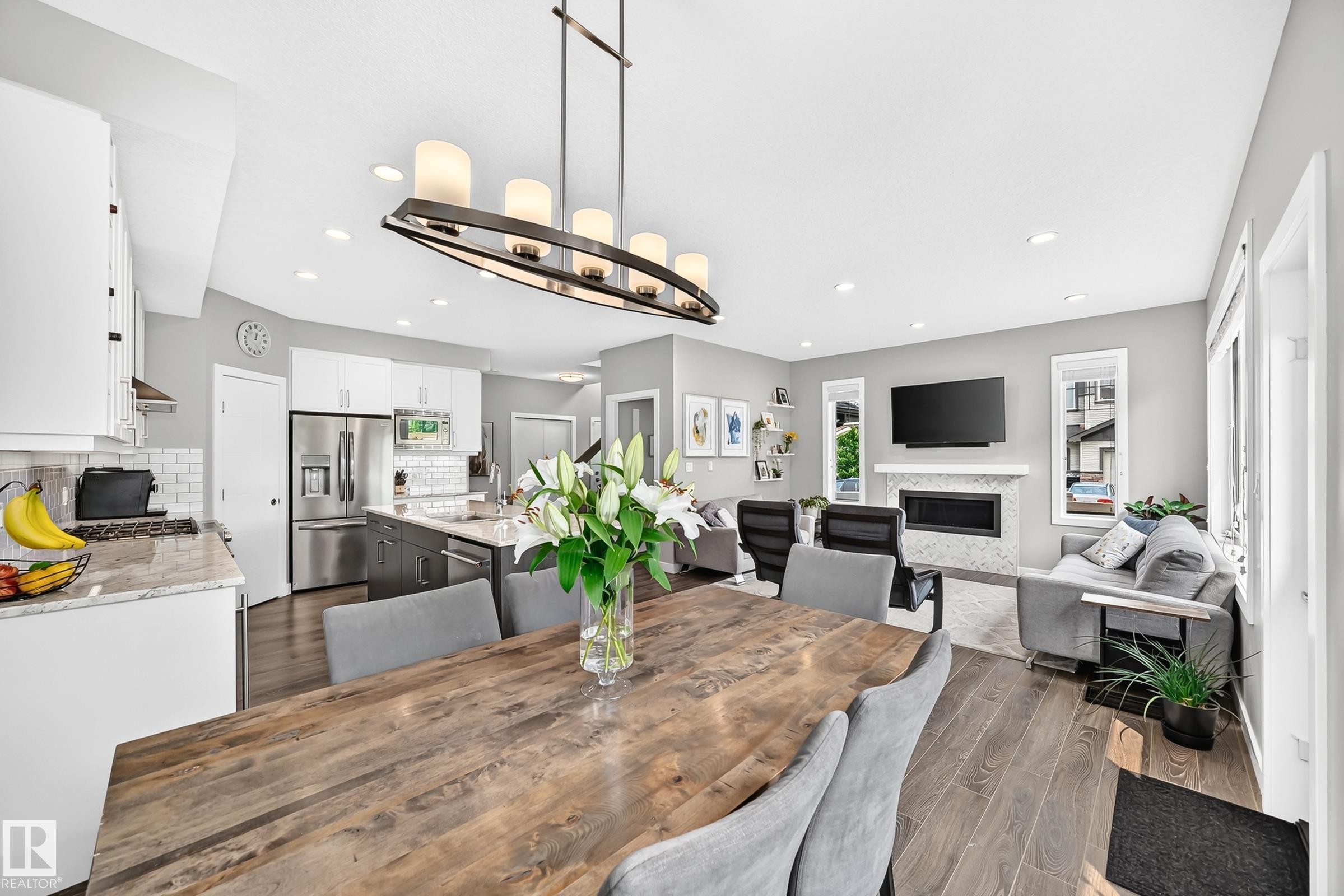 8548 Cushing Place Sw, Edmonton, AB
