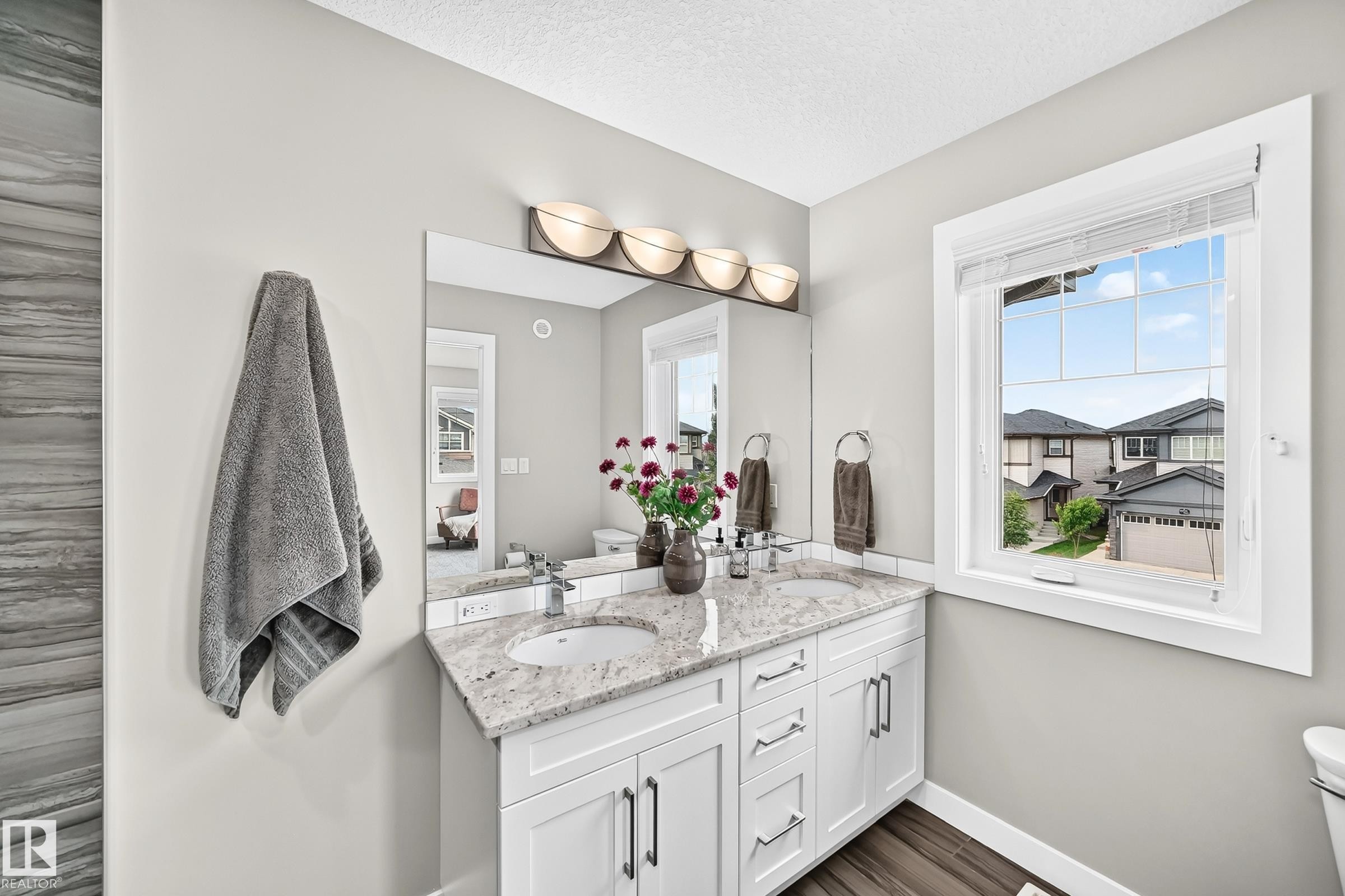 8548 Cushing Place Sw, Edmonton, AB