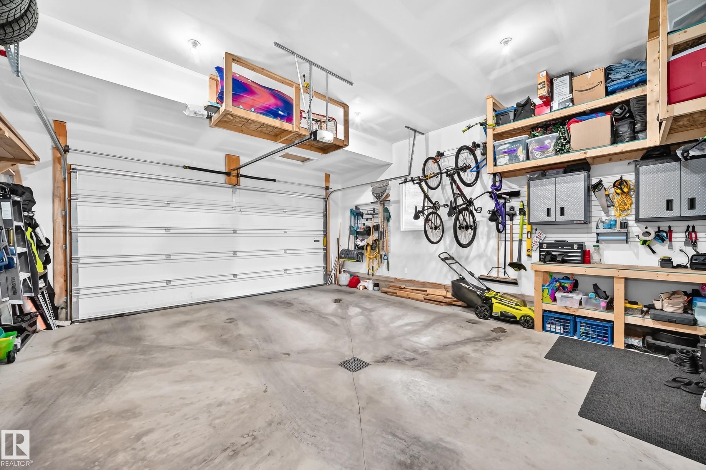 8548 Cushing Place Sw, Edmonton, AB