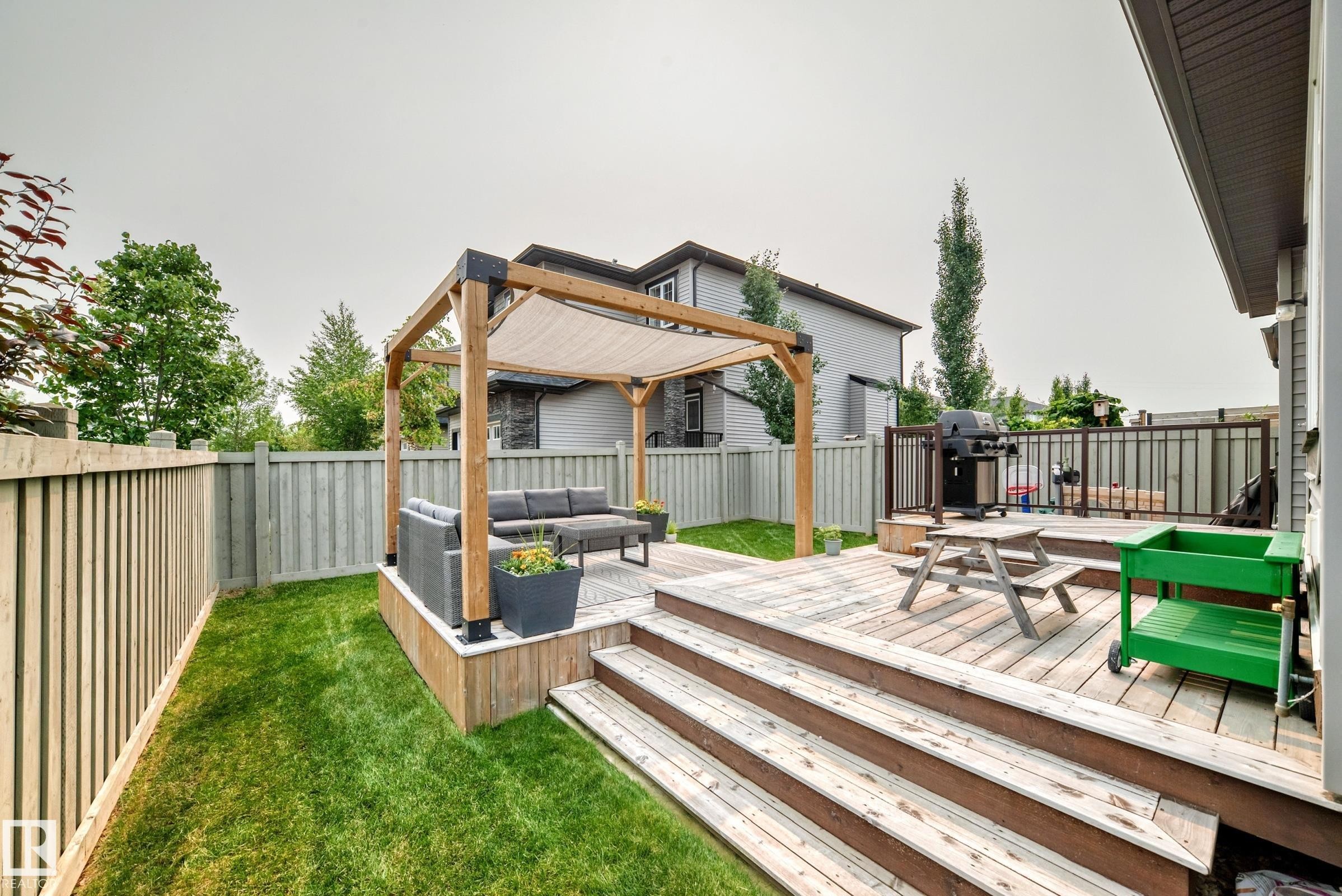 8548 Cushing Place Sw, Edmonton, AB