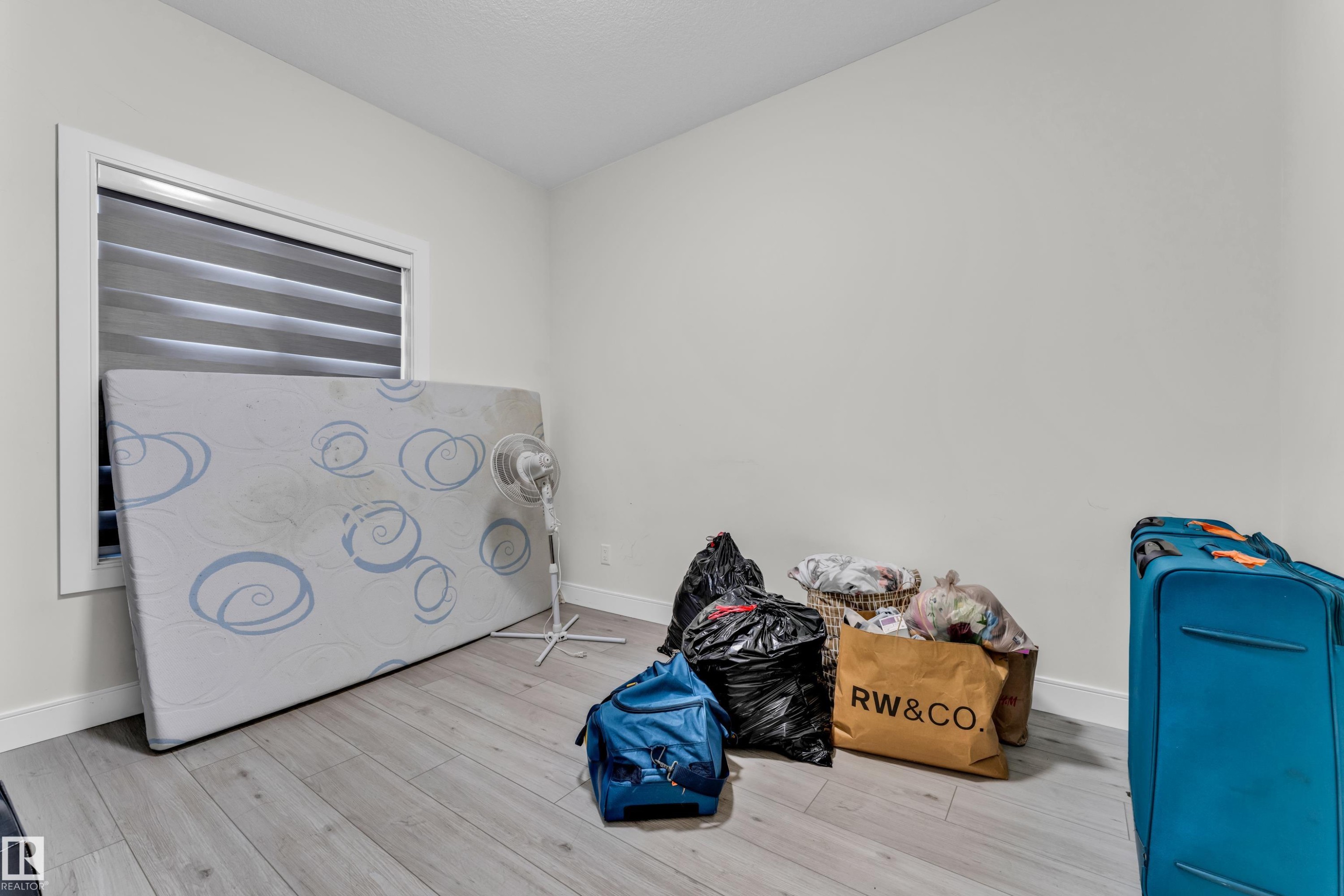 1750 25A Street, Edmonton, AB