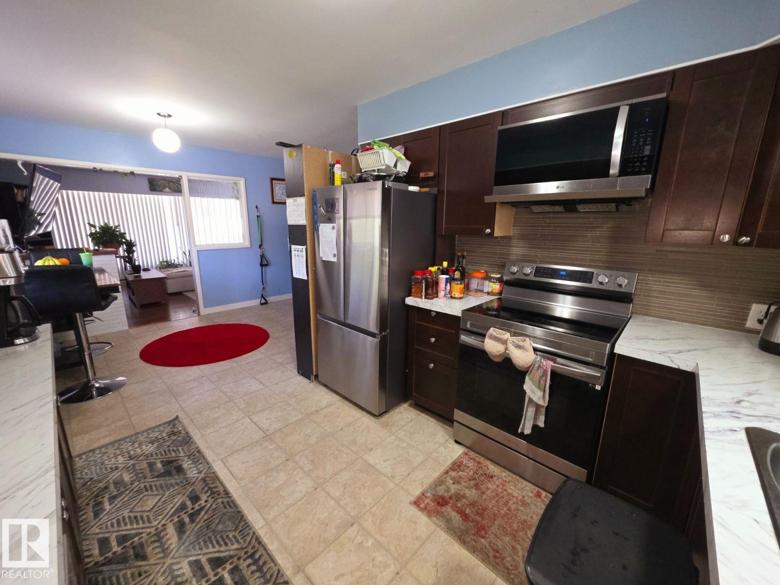 Kitchen - 10404 116 Avenue, Edmonton, AB