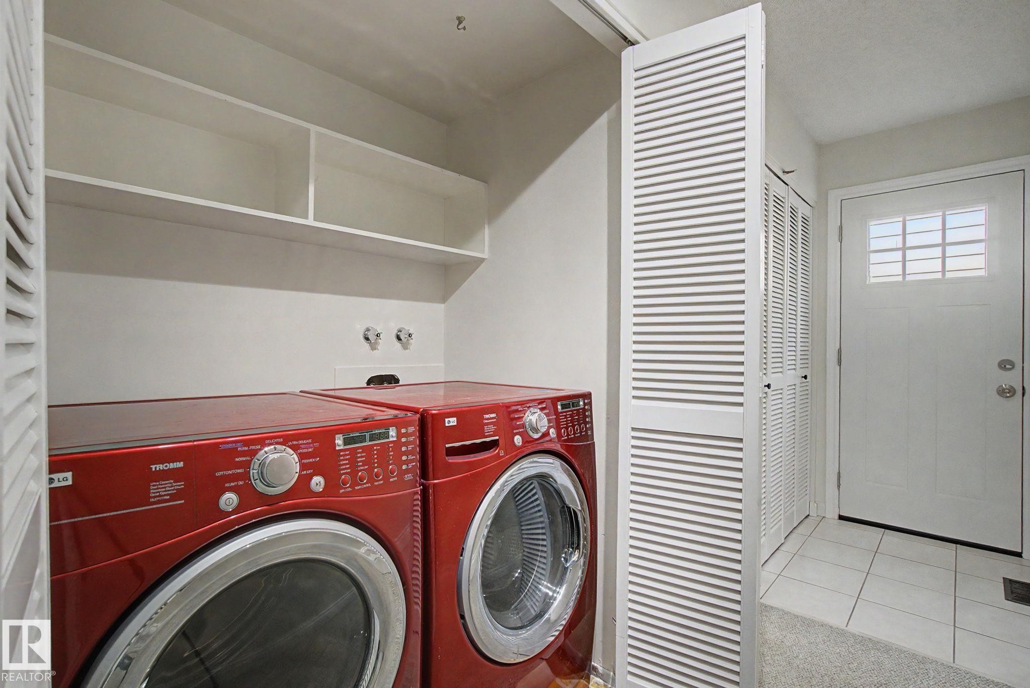 Laundry room - 170 Westridge Rd, Edmonton, AB - Indoor Photo Showing Laundry Room