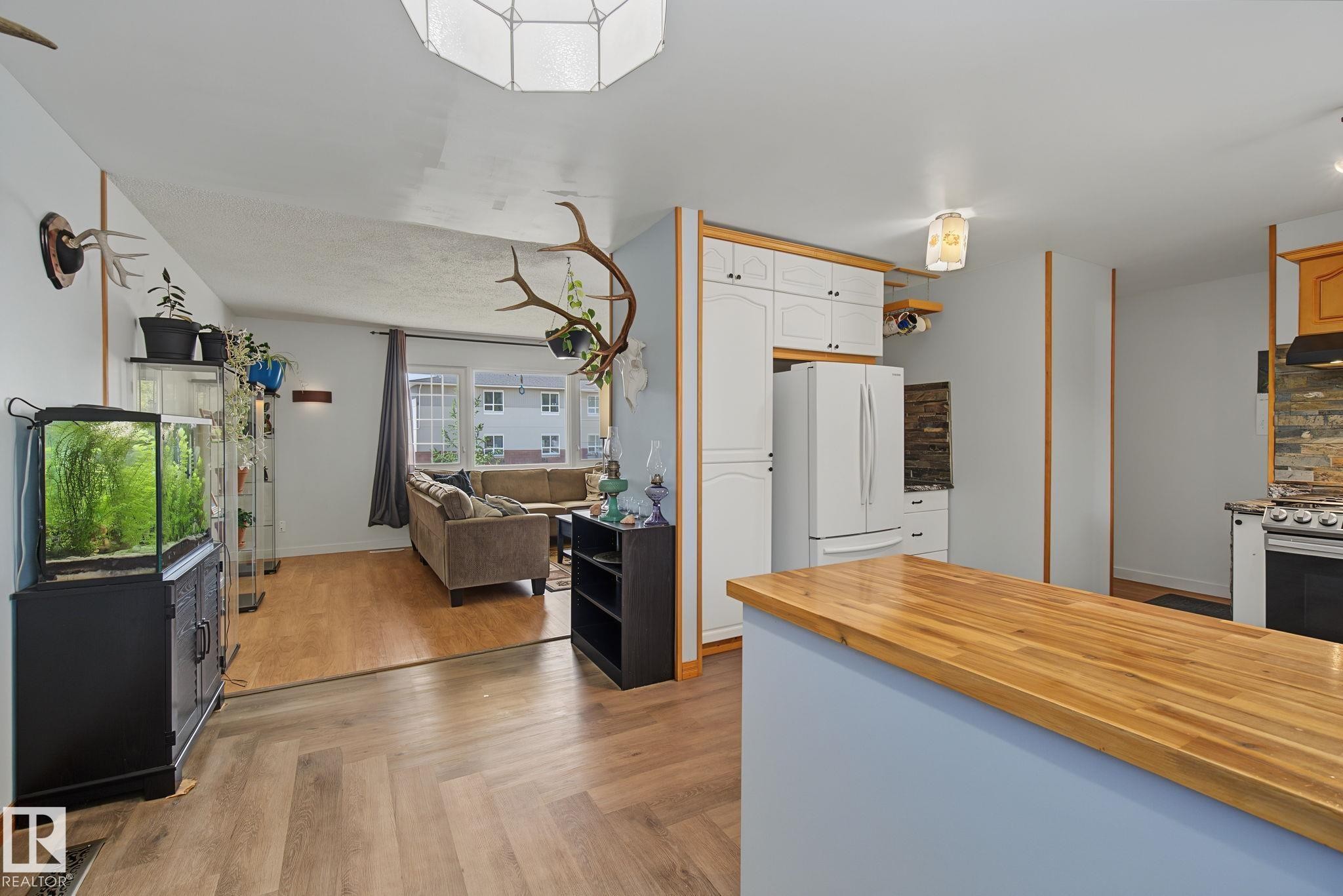 5116 49 Avenue, Onoway, AB