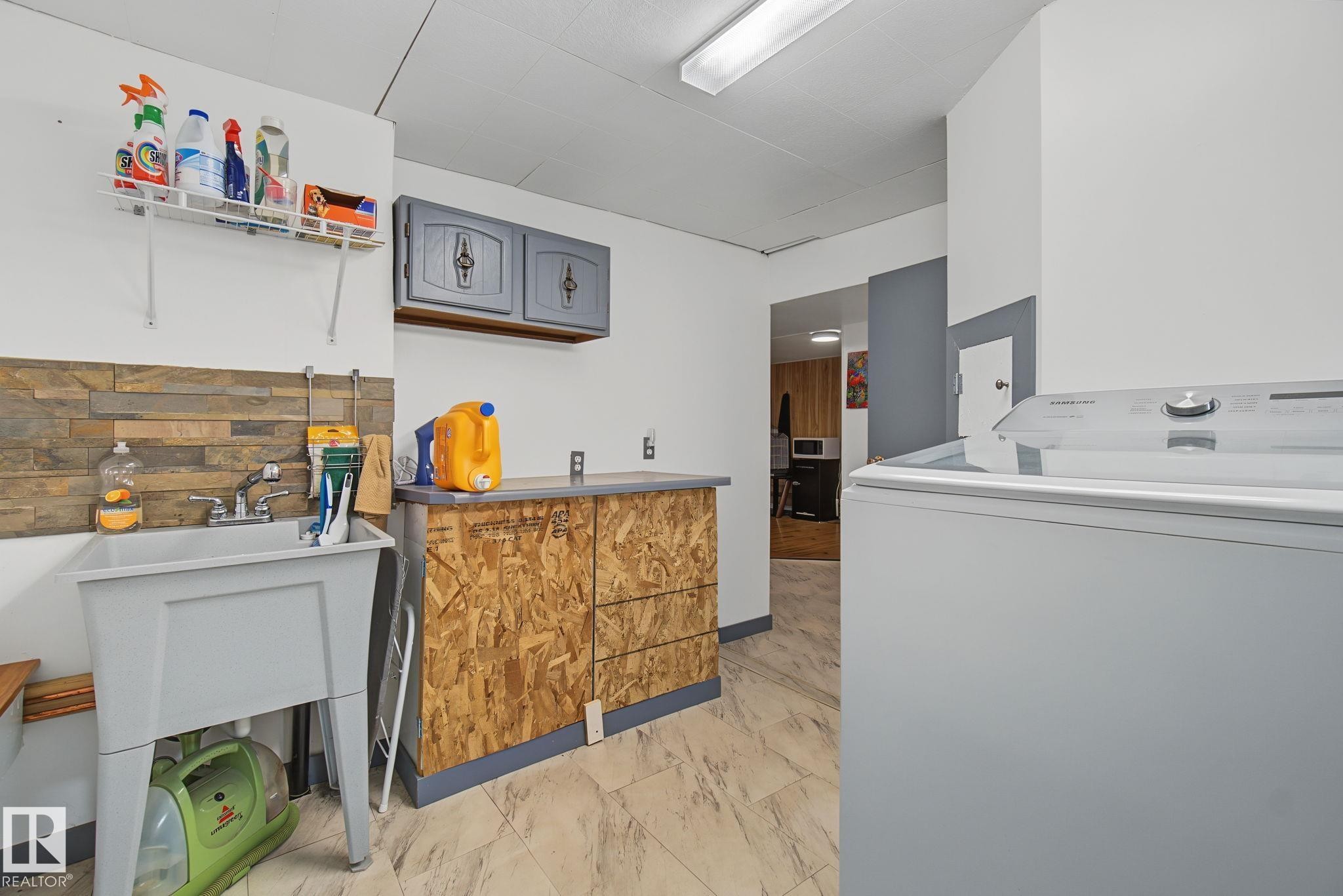 5116 49 Avenue, Onoway, AB